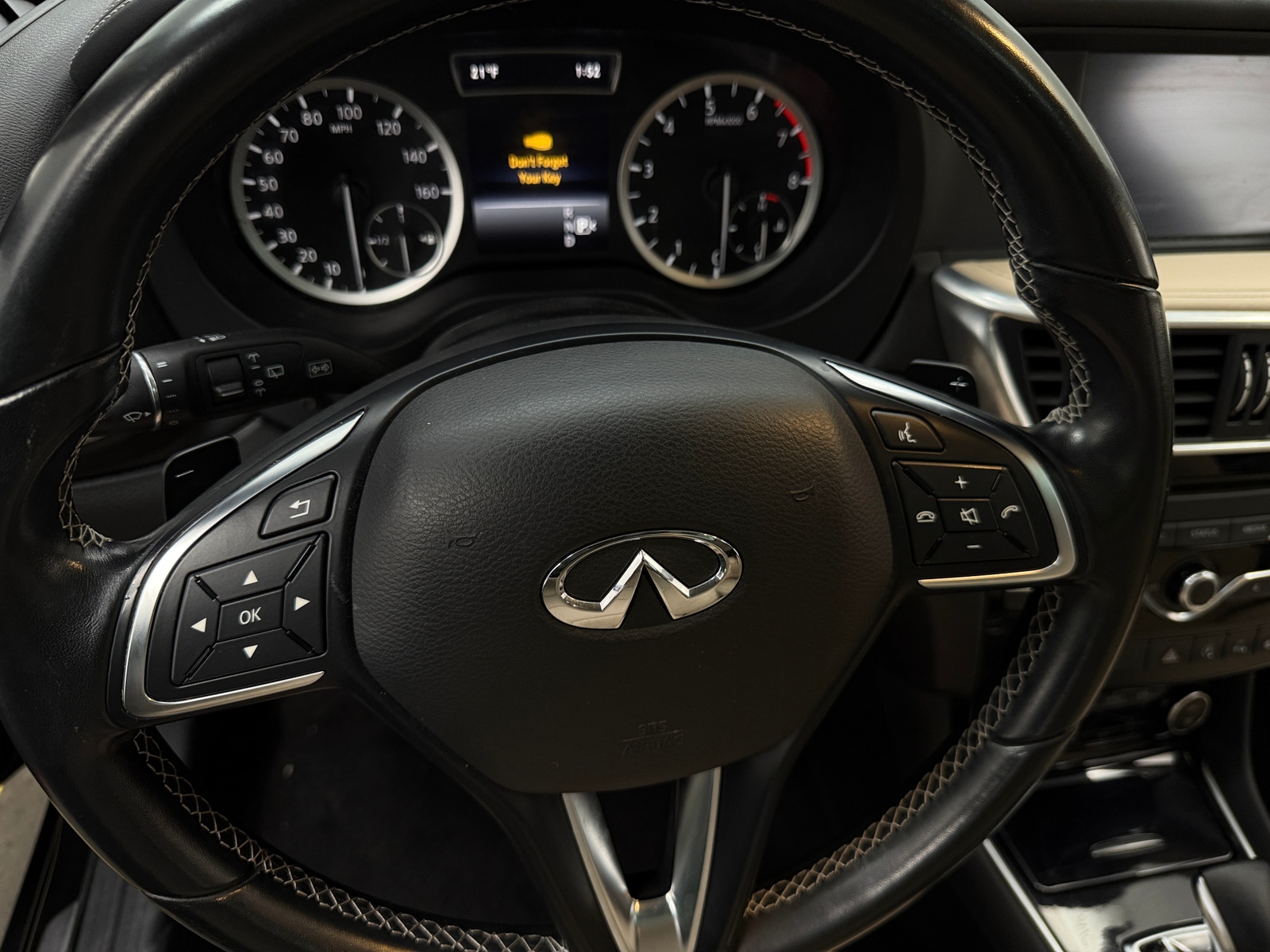 Thumbnail: 2019 INFINITI QX30 - 4