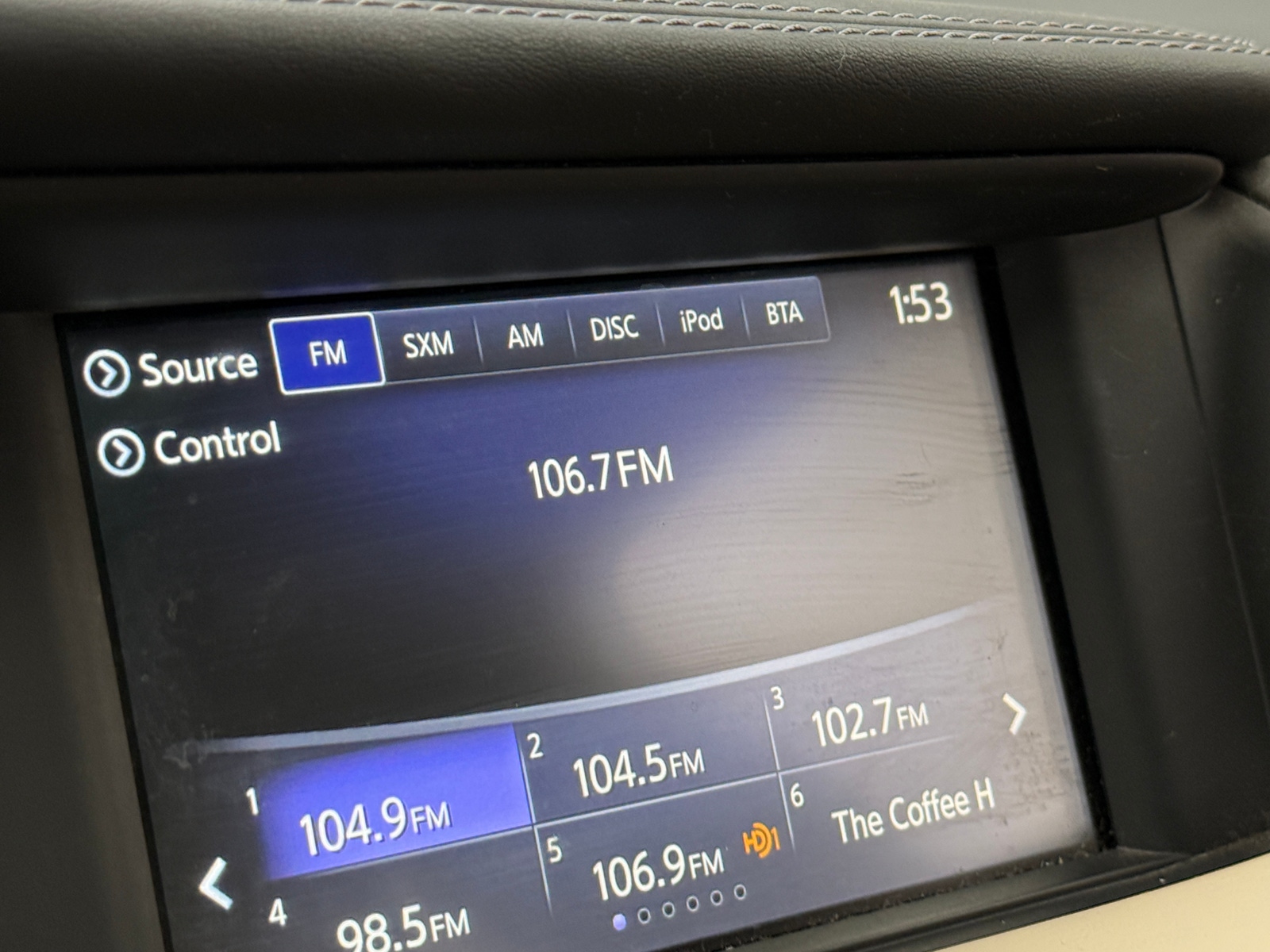 Thumbnail: 2019 INFINITI QX30 - 3