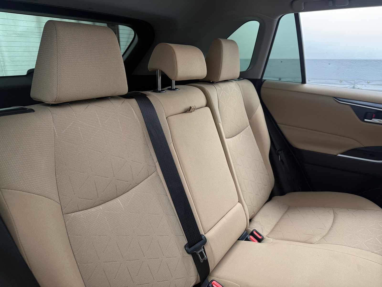 Thumbnail: 2020 Toyota RAV4 - 6