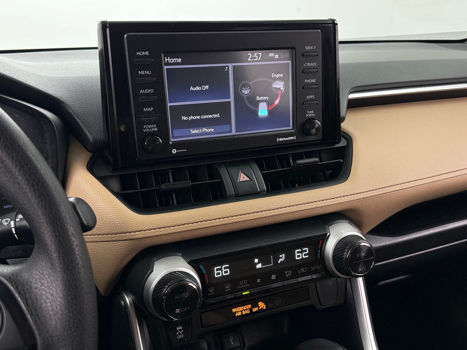 Thumbnail: 2020 Toyota RAV4 - 4