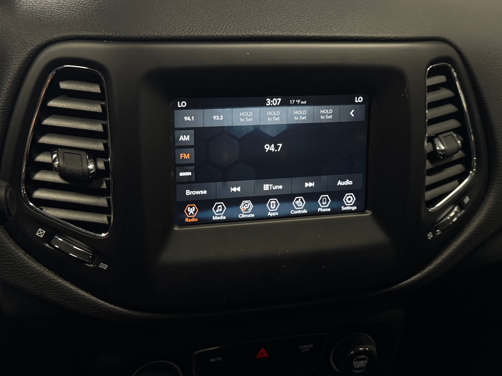 Thumbnail: 2019 Jeep Compass - 4