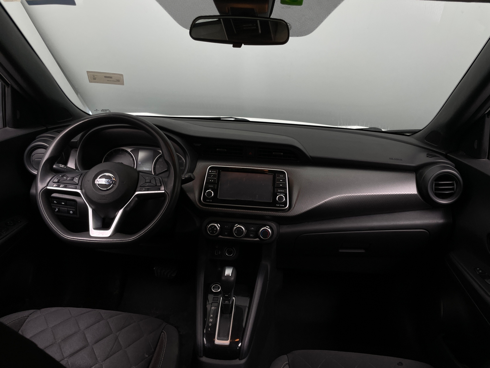 Thumbnail: 2020 Nissan Kicks - 3