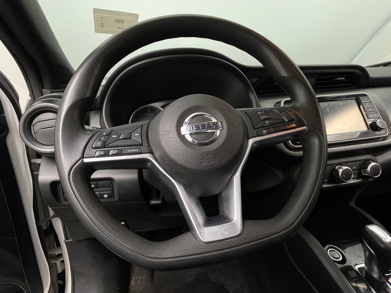 Thumbnail: 2020 Nissan Kicks - 5