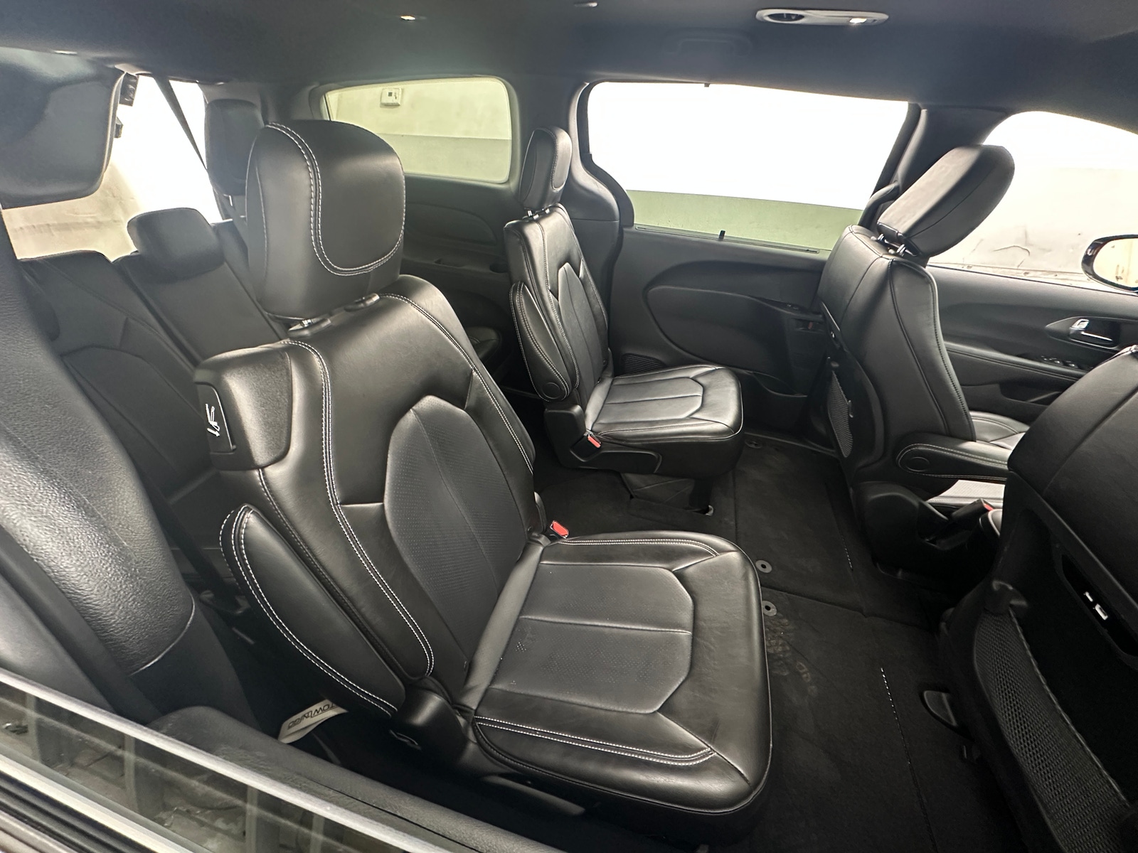 Thumbnail: 2025 Chrysler Pacifica - 5