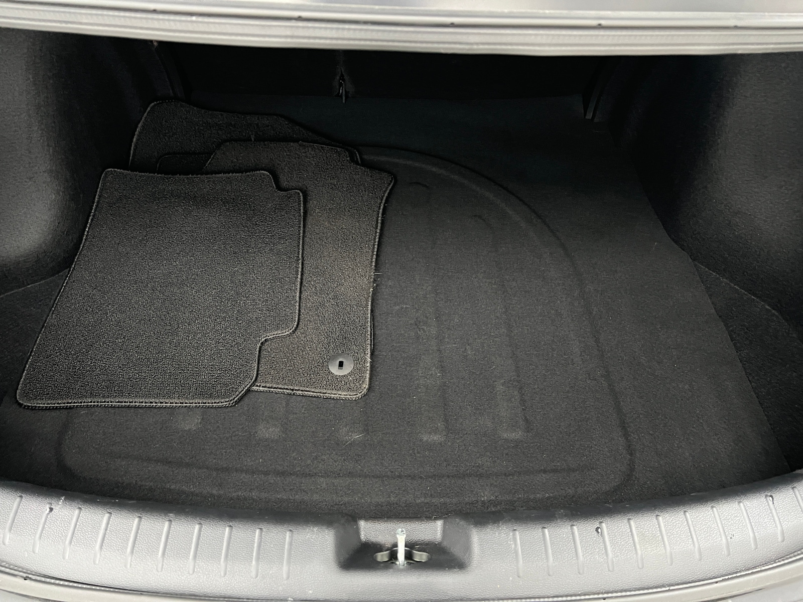 Thumbnail: 2024 Kia Forte - 7