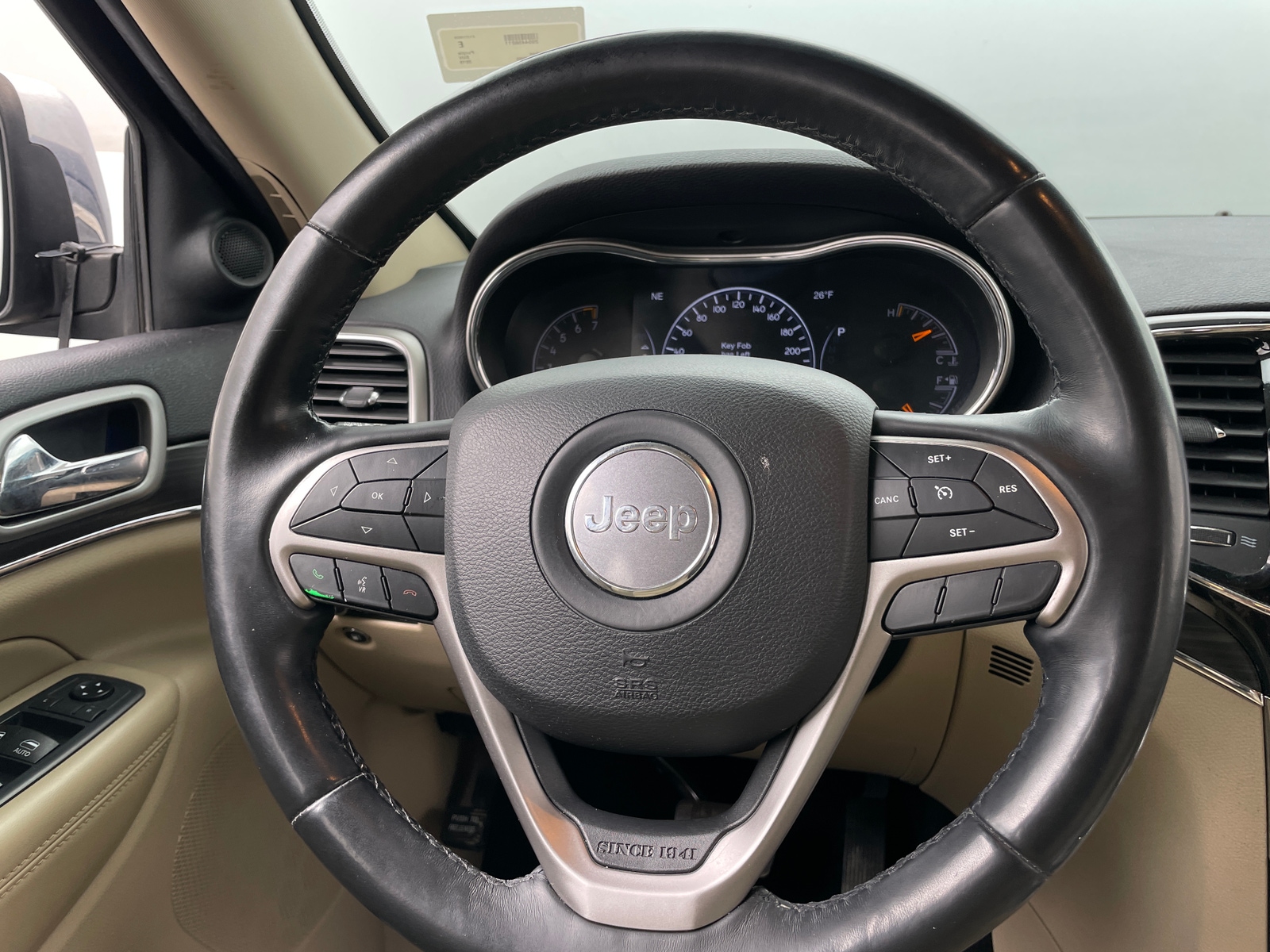 Thumbnail: 2019 Jeep Grand Cherokee - 4