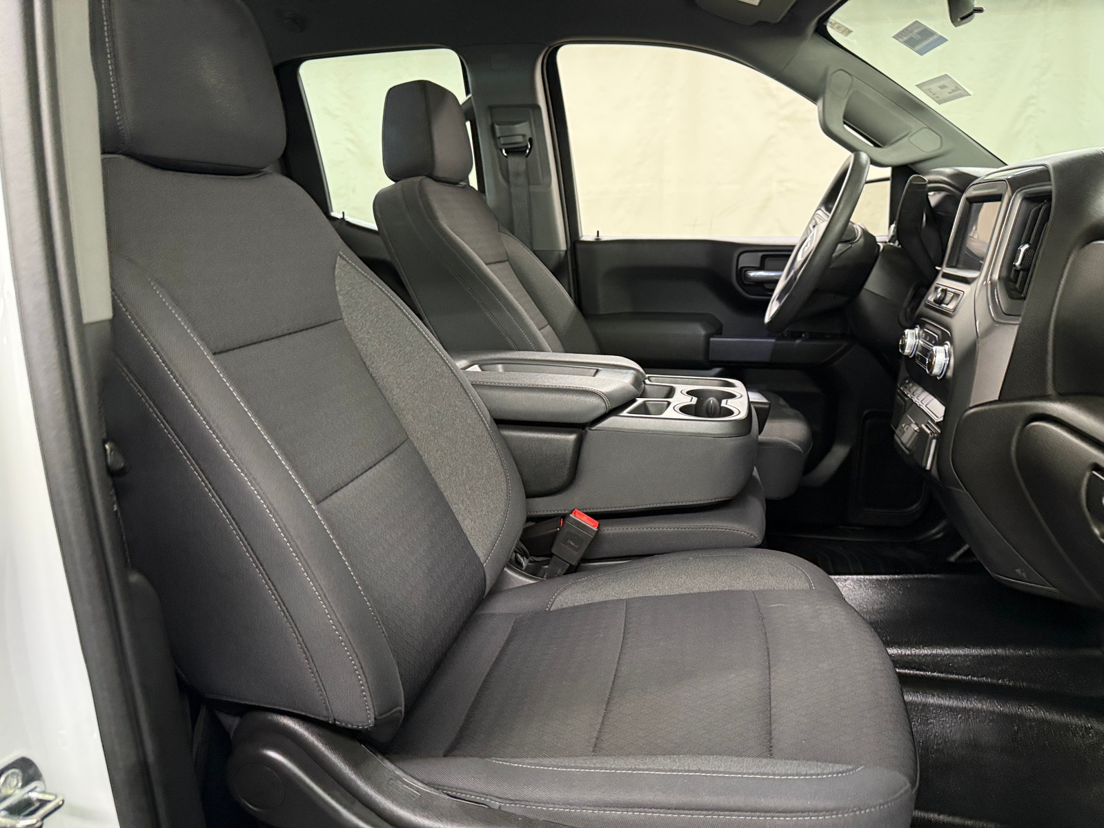 Thumbnail: 2022 GMC Sierra 1500 - 2