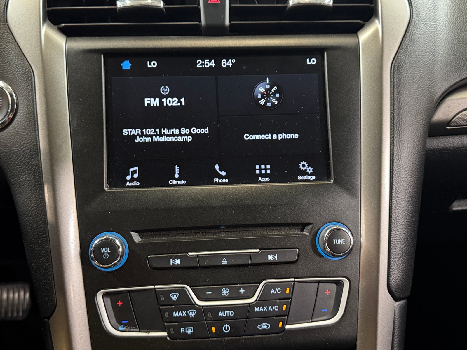 Thumbnail: 2018 Ford Fusion - 4