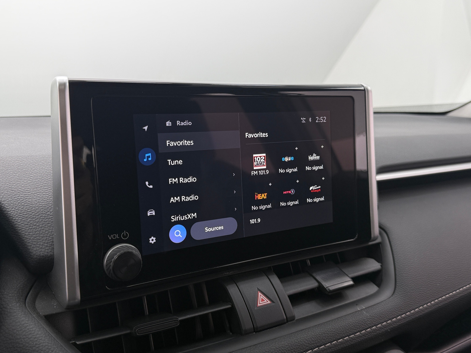 Thumbnail: 2025 Toyota RAV4 - 4