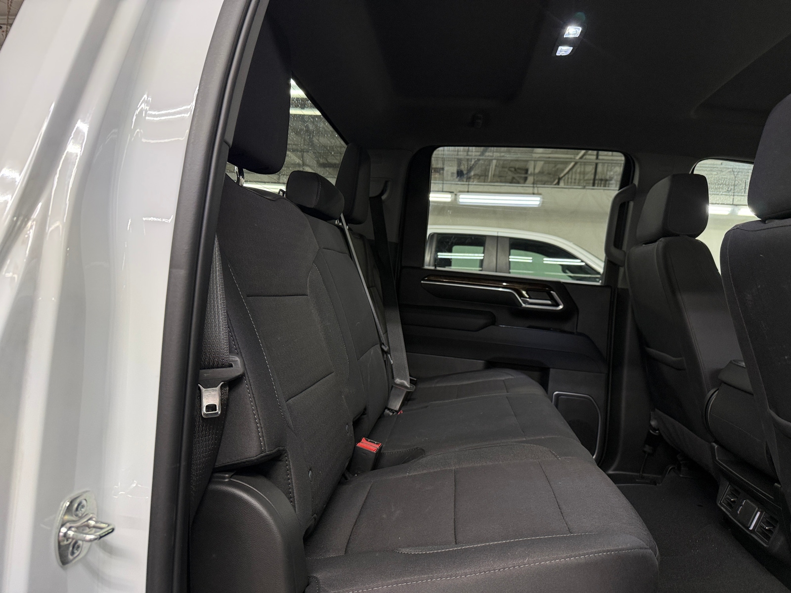 Thumbnail: 2025 GMC Sierra 2500 - 6