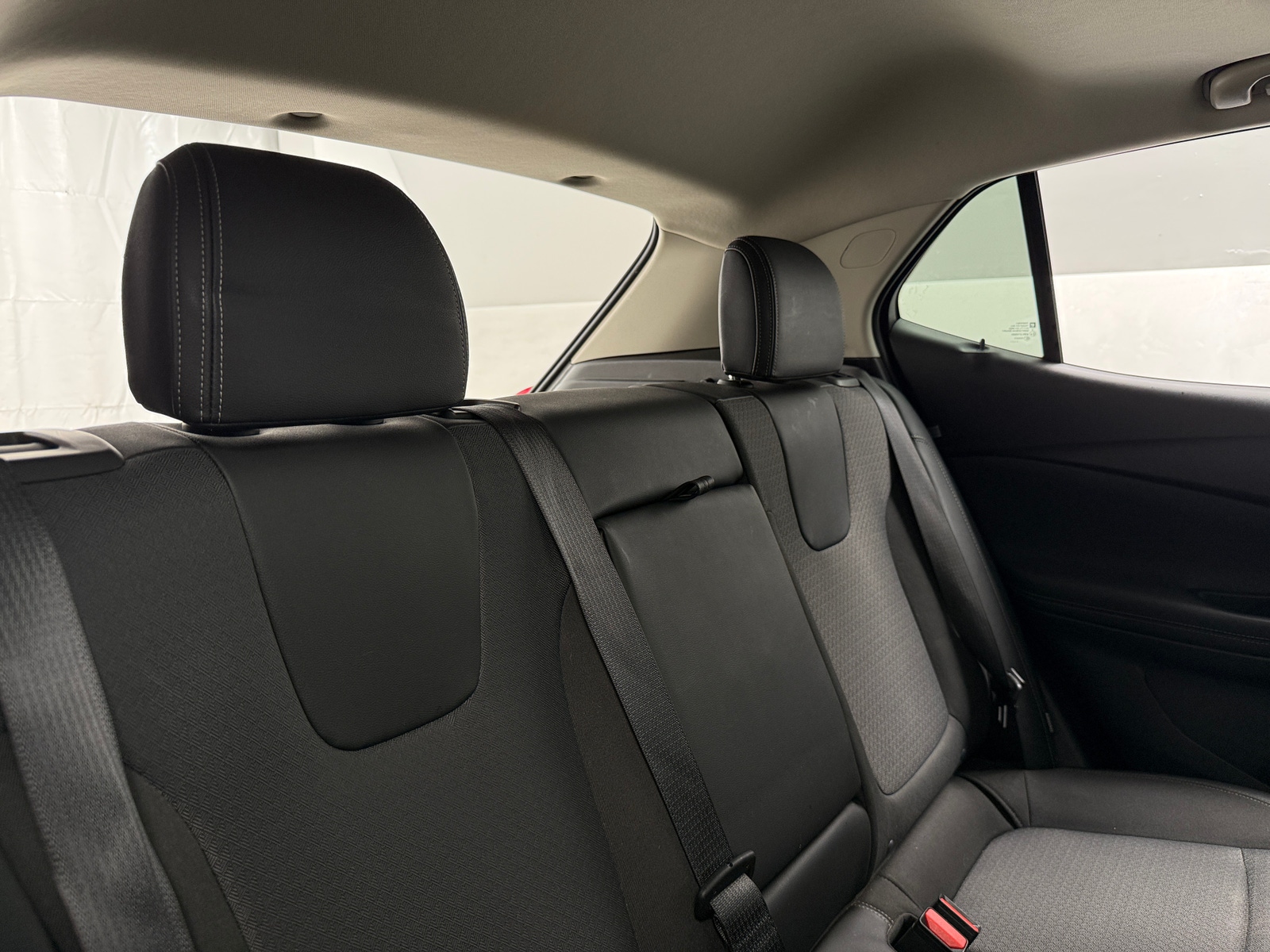 Thumbnail: 2022 Buick Encore GX - 6