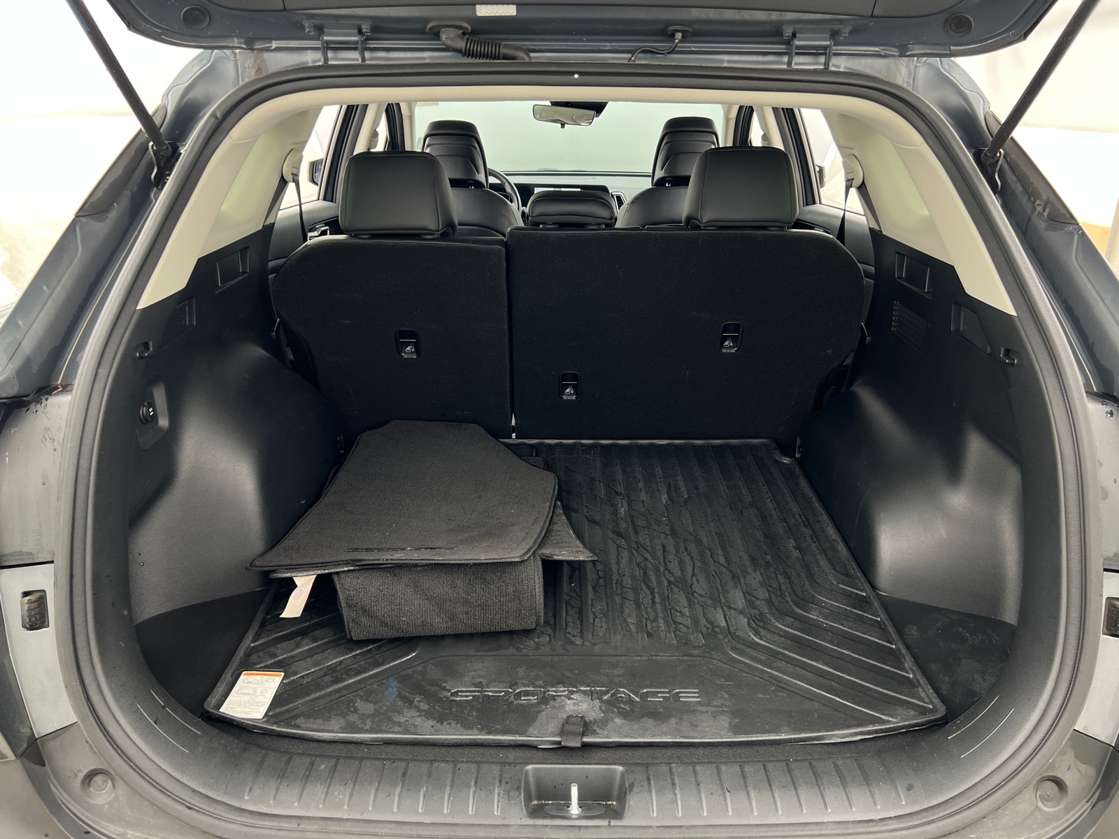 Thumbnail: 2023 Kia Sportage - 6