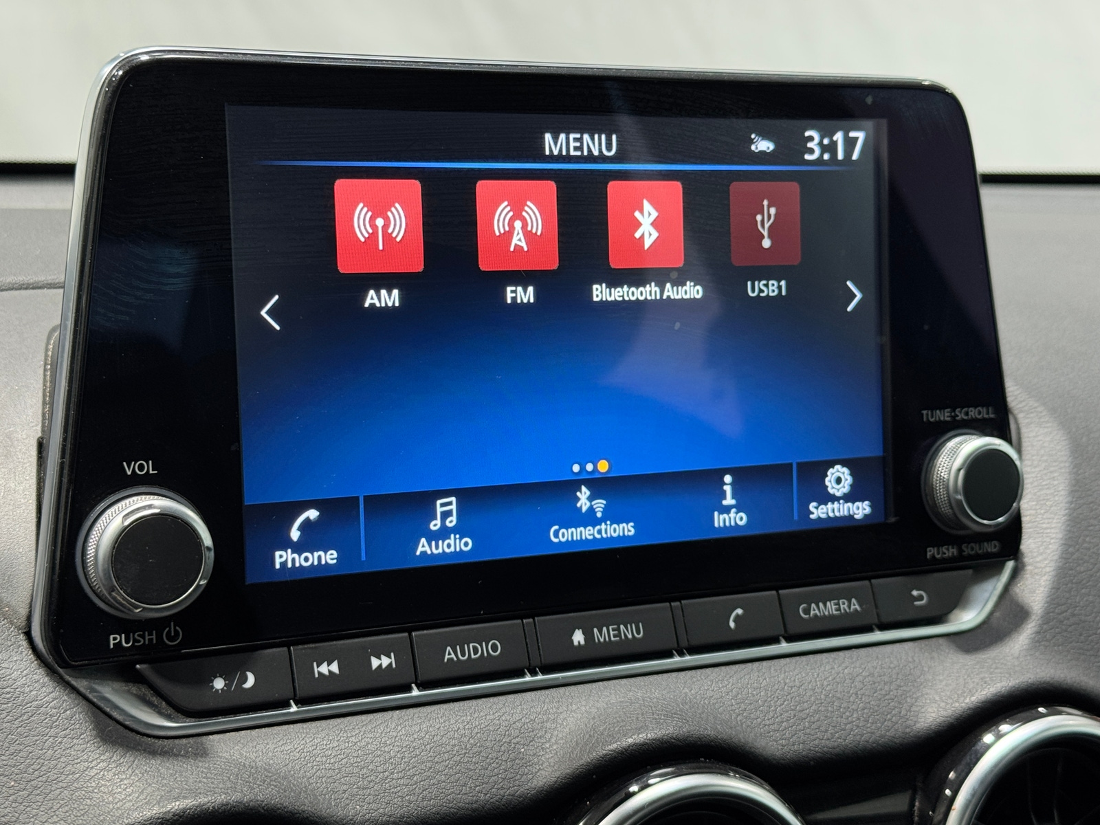 Thumbnail: 2023 Nissan Sentra - 3