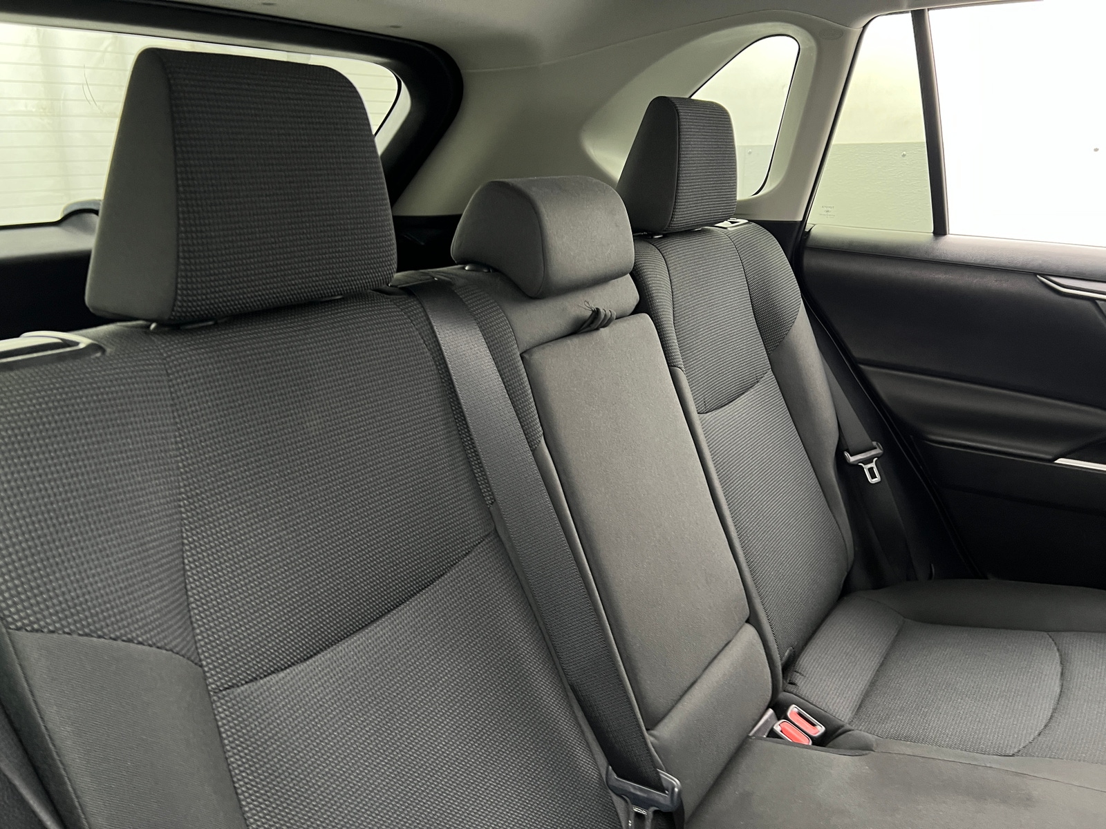 Thumbnail: 2020 Toyota RAV4 - 6