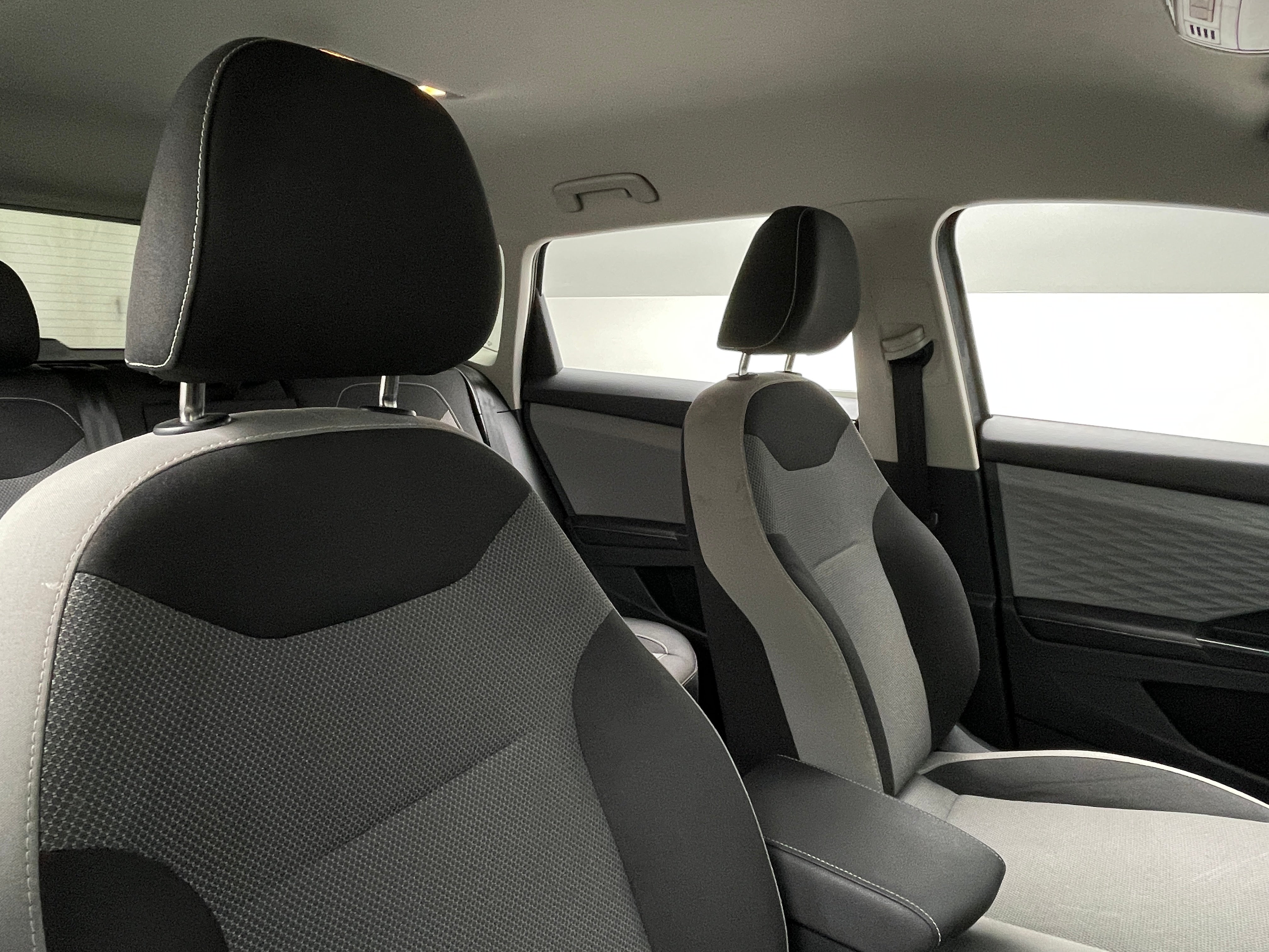 2024 Volkswagen Taos