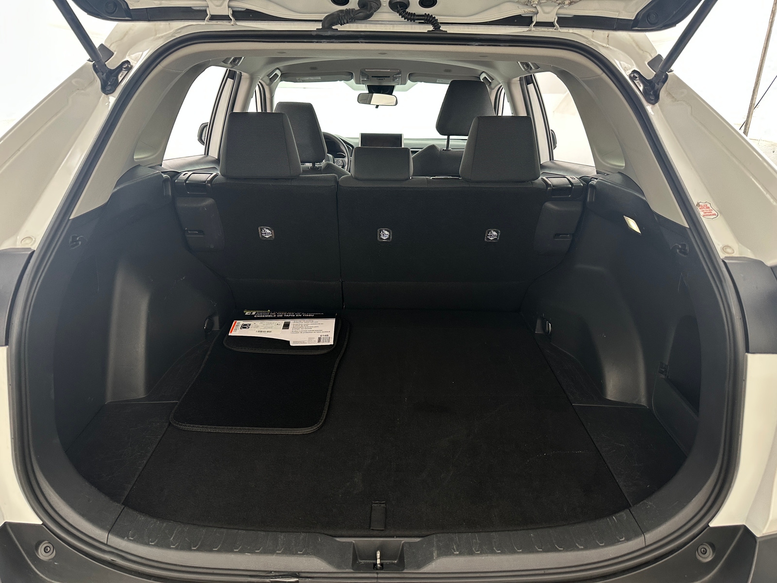 Thumbnail: 2024 Toyota RAV4 - 7