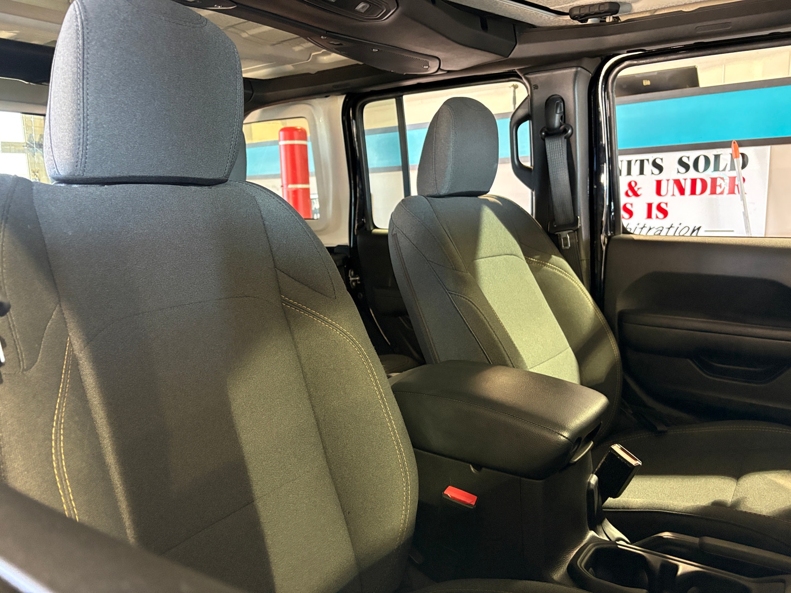 Thumbnail: 2025 Jeep Wrangler - 2