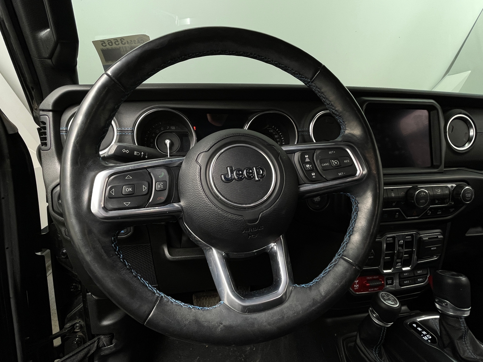 Thumbnail: 2022 Jeep Wrangler - 4