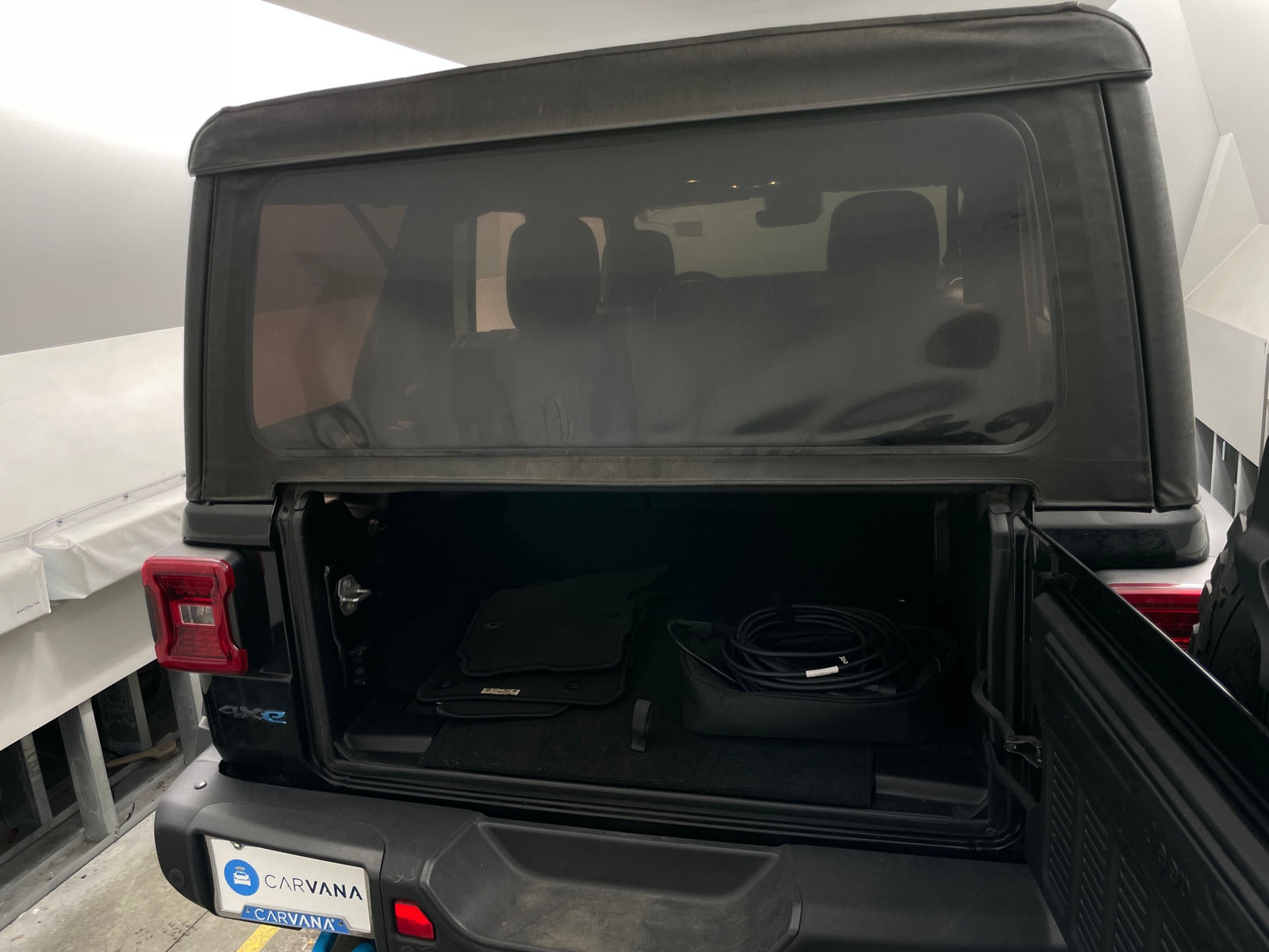 Thumbnail: 2022 Jeep Wrangler - 6