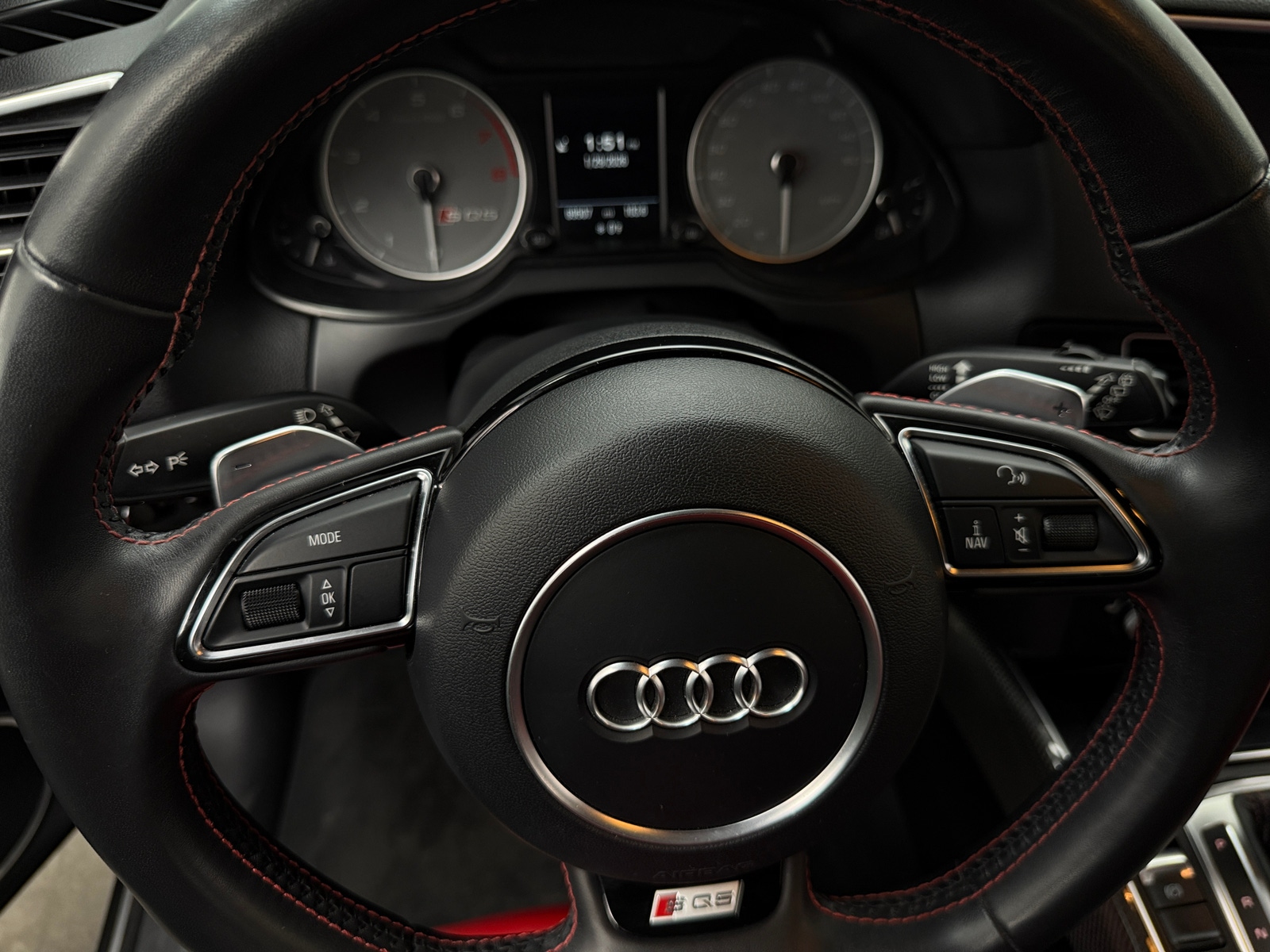 Thumbnail: 2016 Audi SQ5 - 4