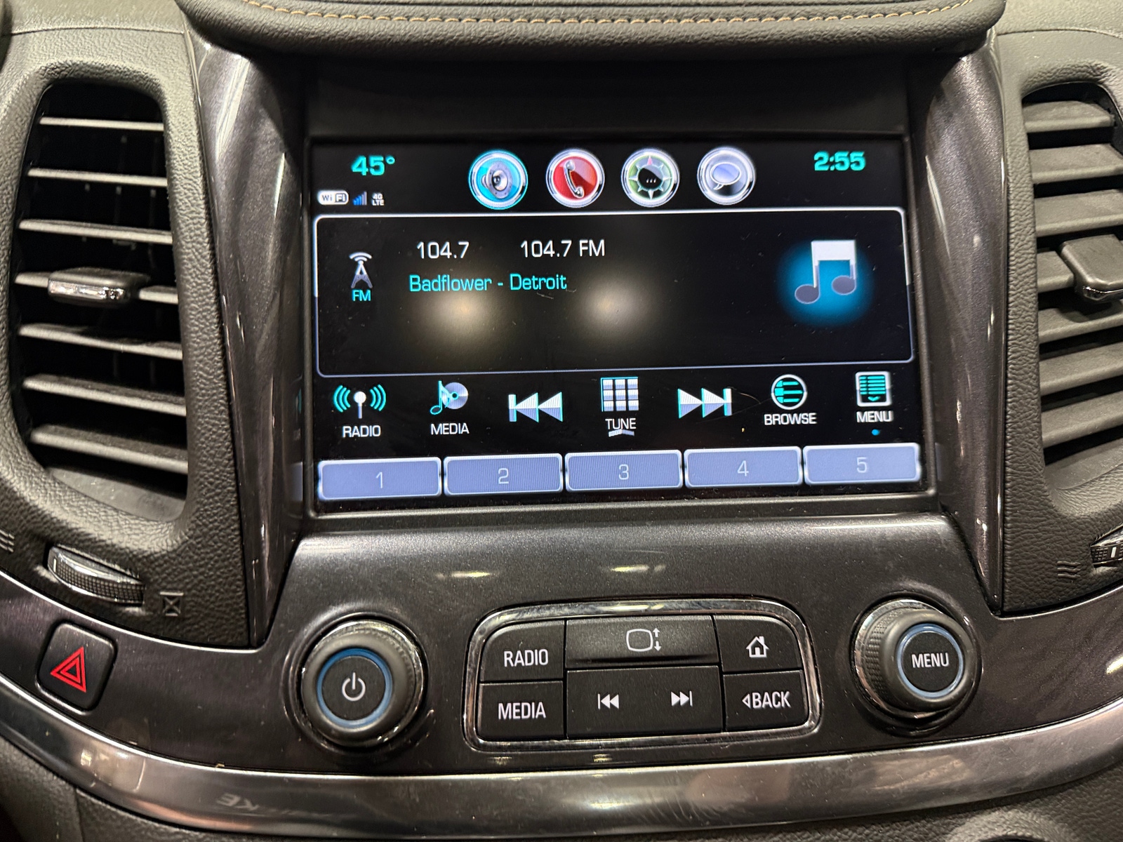 Thumbnail: 2017 Chevrolet Impala - 4