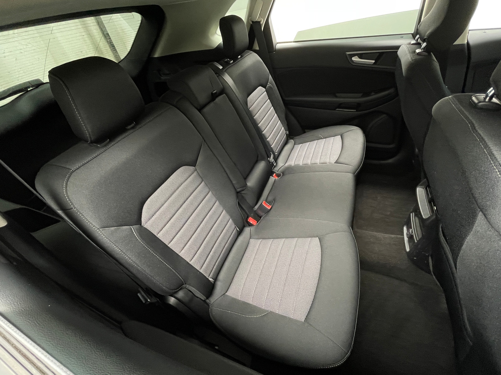 Thumbnail: 2019 Ford Edge - 6