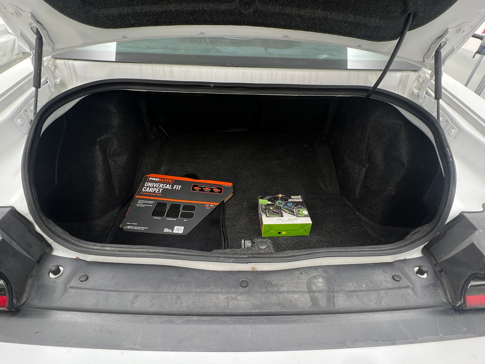 Thumbnail: 2019 Dodge Challenger - 5