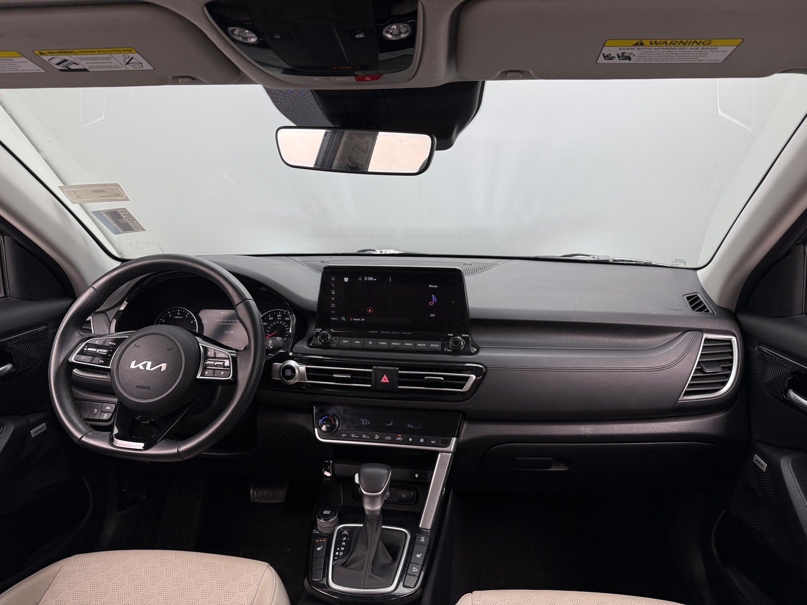 Thumbnail: 2023 Kia Seltos - 2