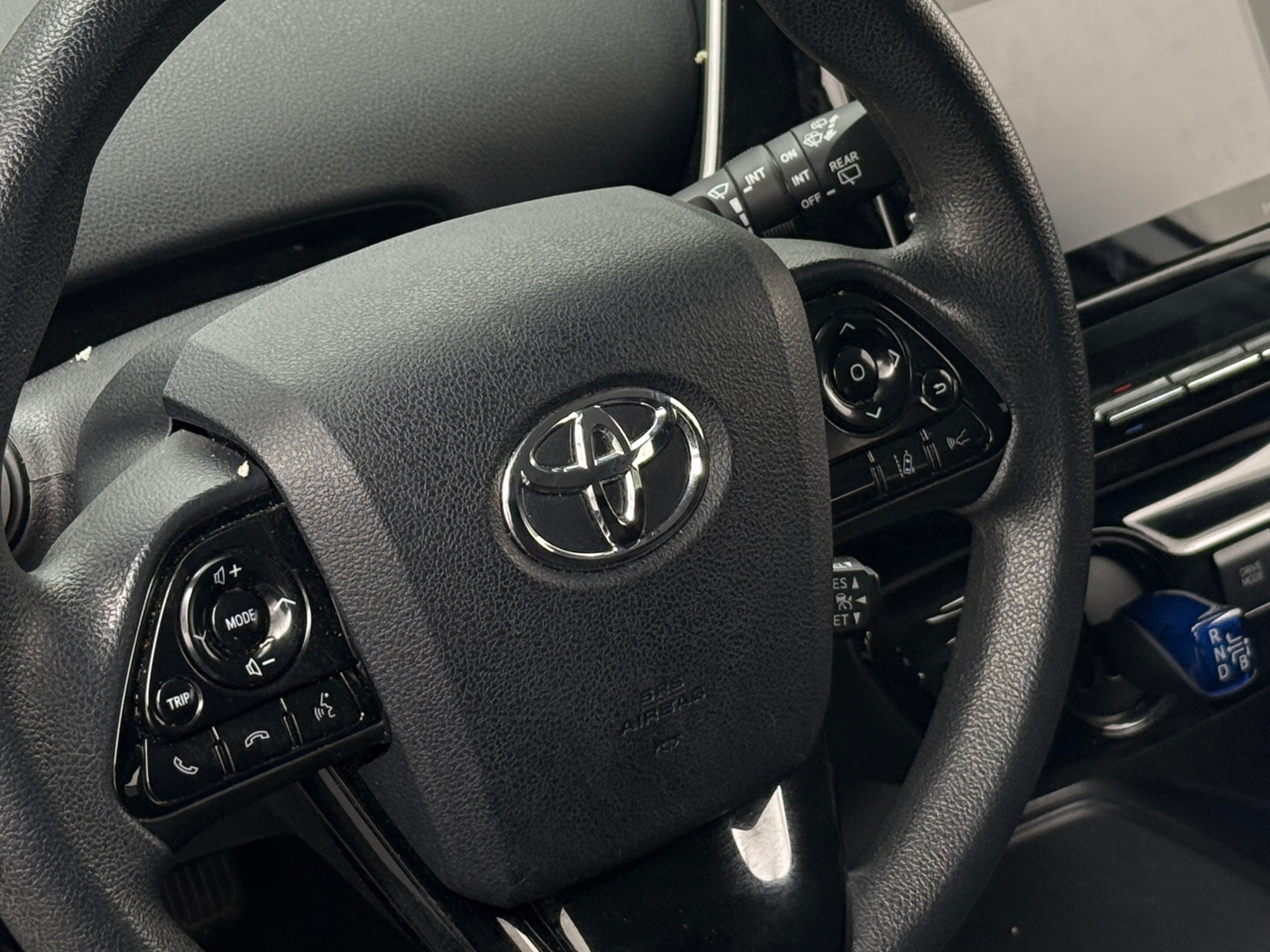 Thumbnail: 2022 Toyota Prius - 5