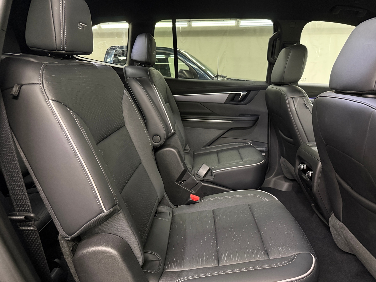 Thumbnail: 2025 Buick Enclave - 6