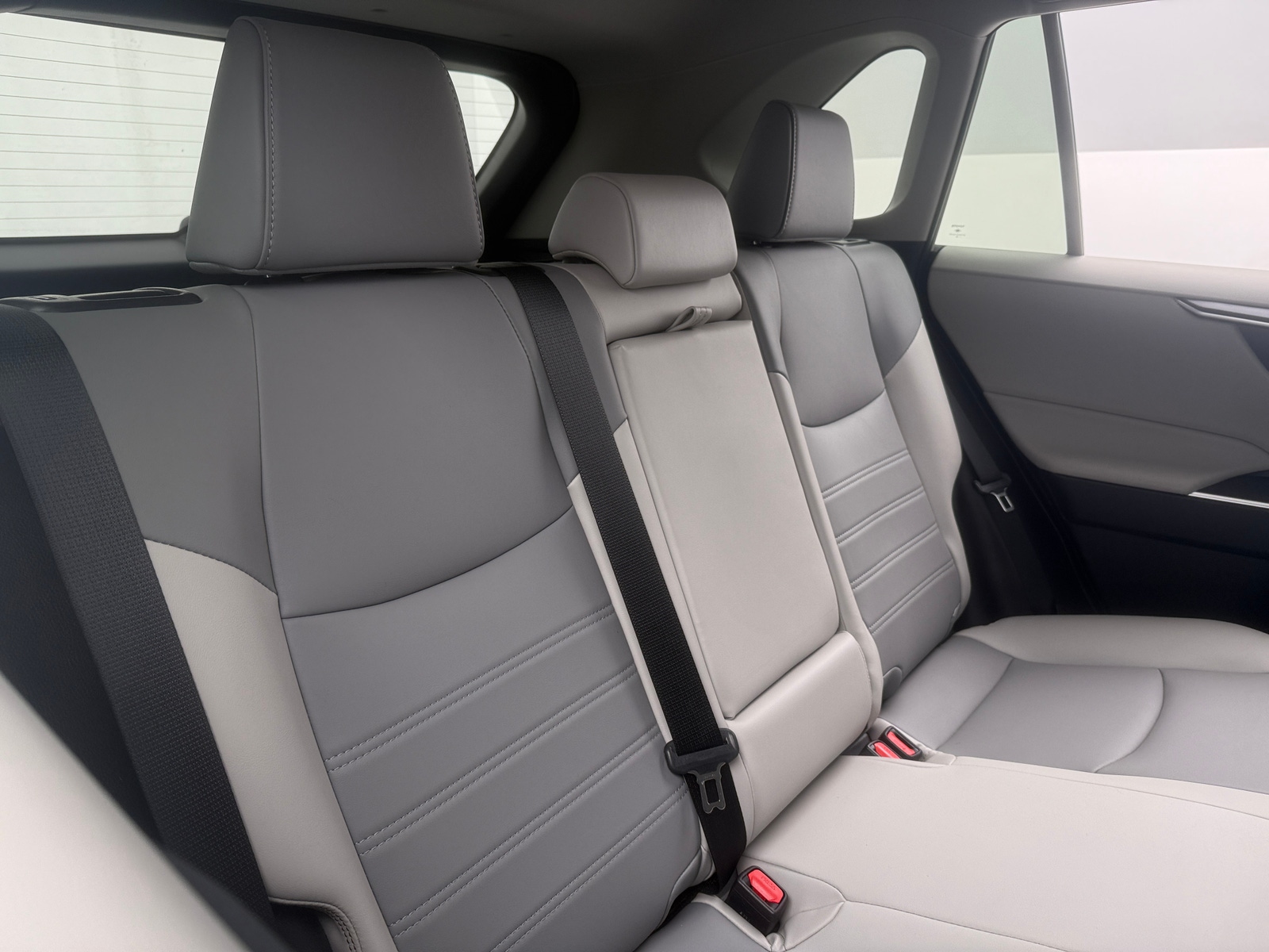 Thumbnail: 2025 Toyota RAV4 - 5