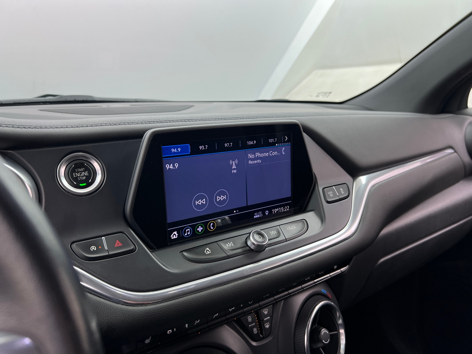 Thumbnail: 2020 Chevrolet Blazer - 4