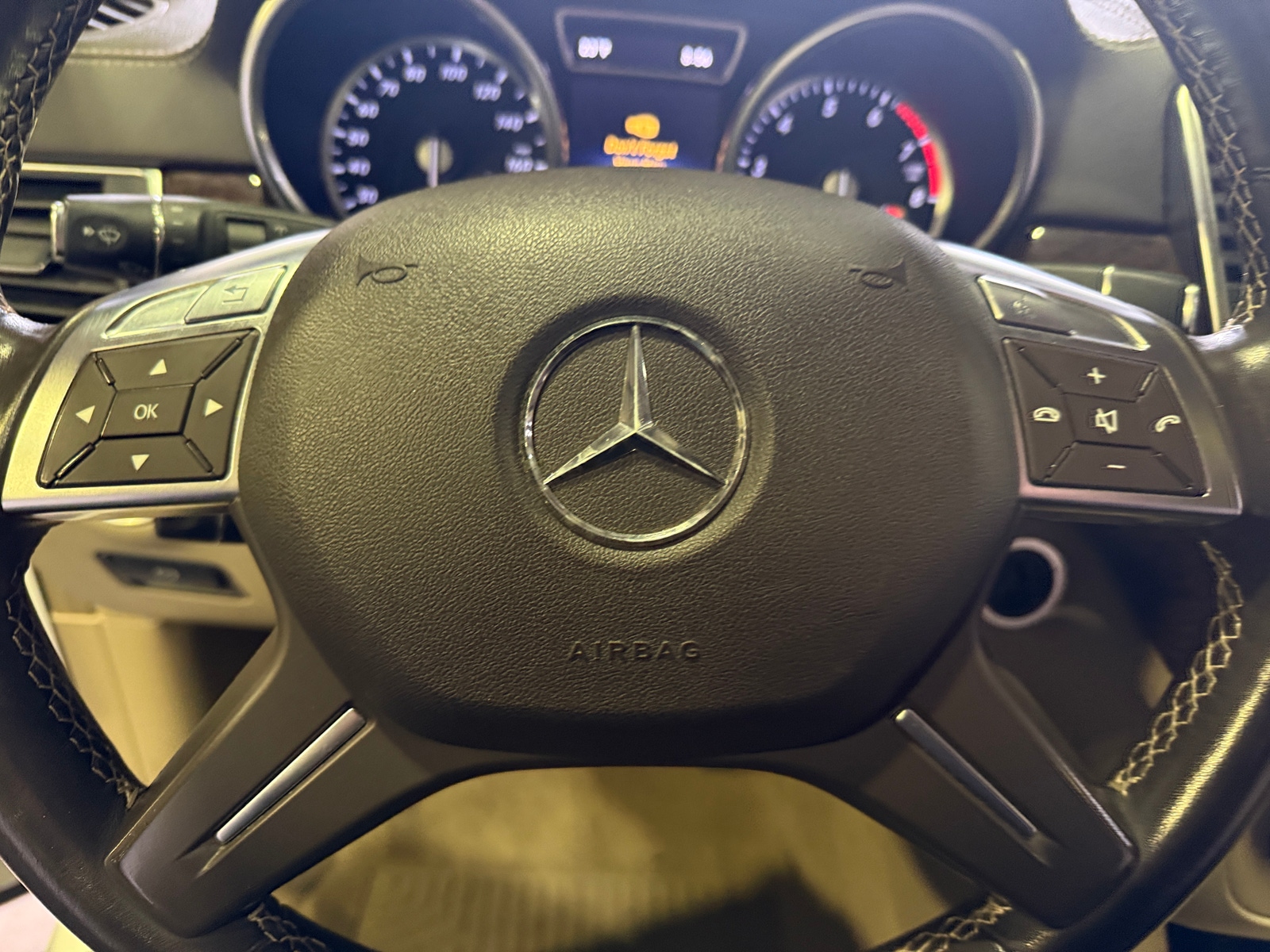 Thumbnail: 2014 Mercedes-Benz GL-Class - 4