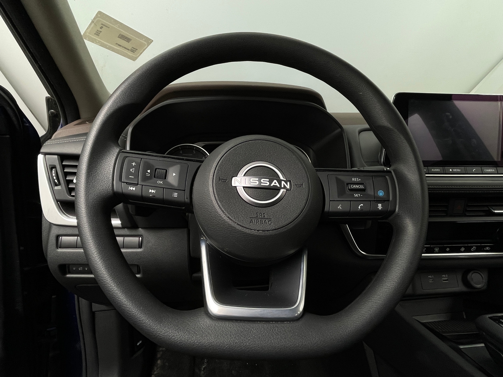 Thumbnail: 2023 Nissan Rogue - 5