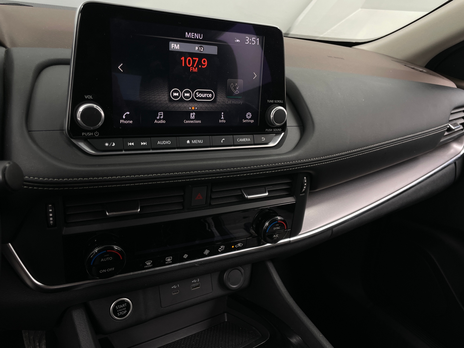 Thumbnail: 2023 Nissan Rogue - 4