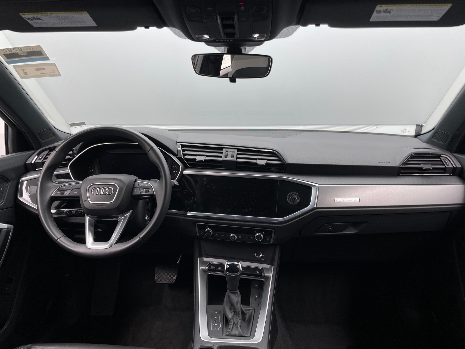 Thumbnail: 2025 Audi Q3 - 2