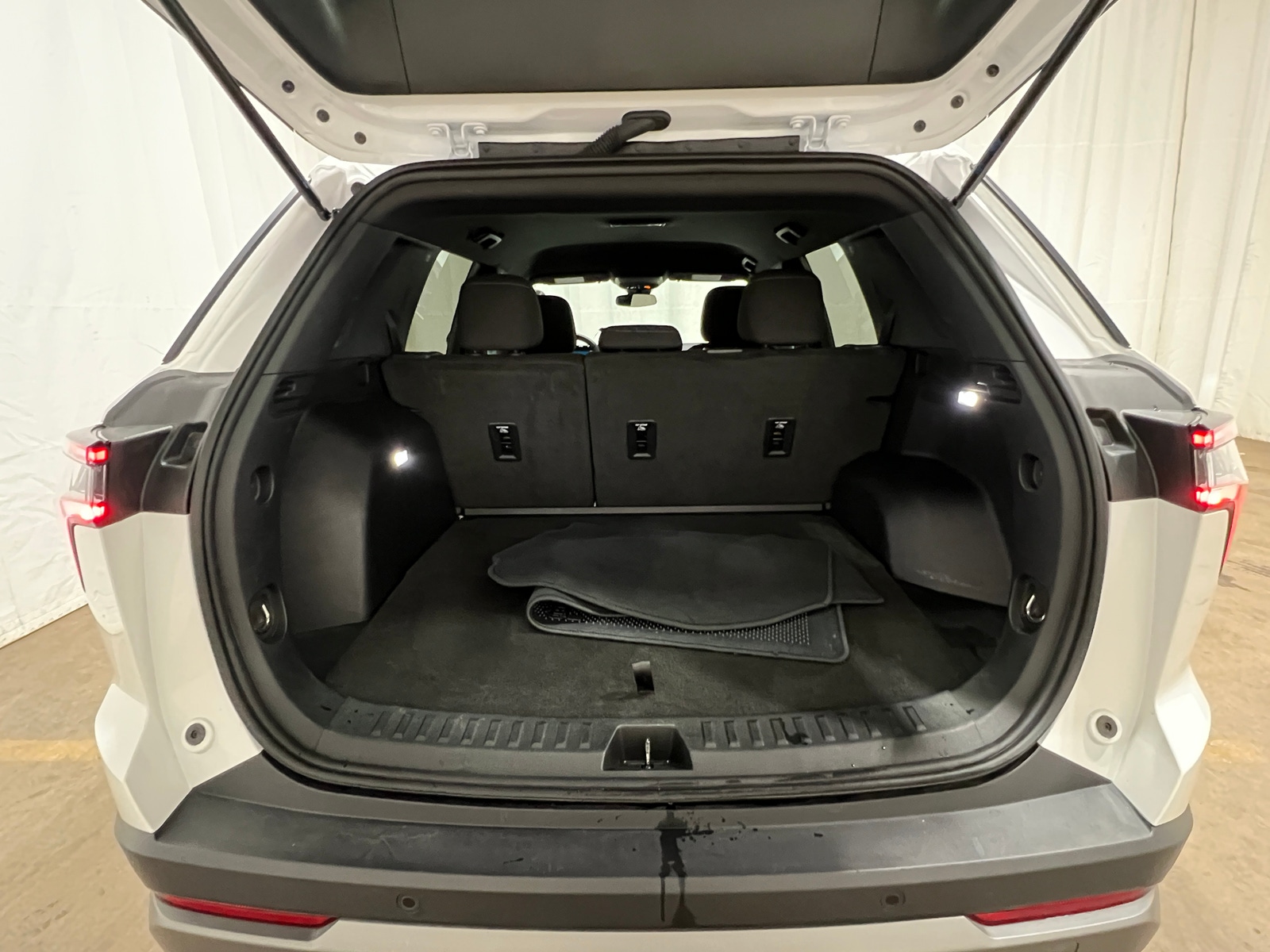 Thumbnail: 2025 Chevrolet Equinox - 7