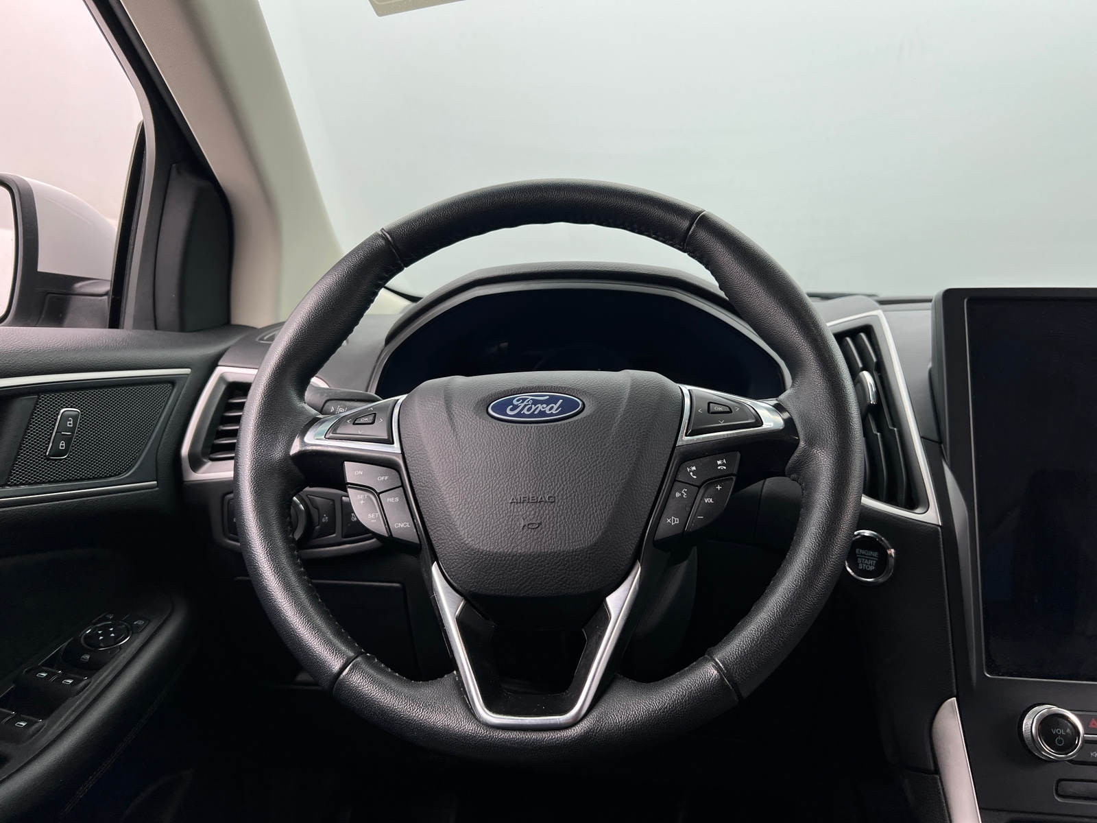 Thumbnail: 2024 Ford Edge - 4