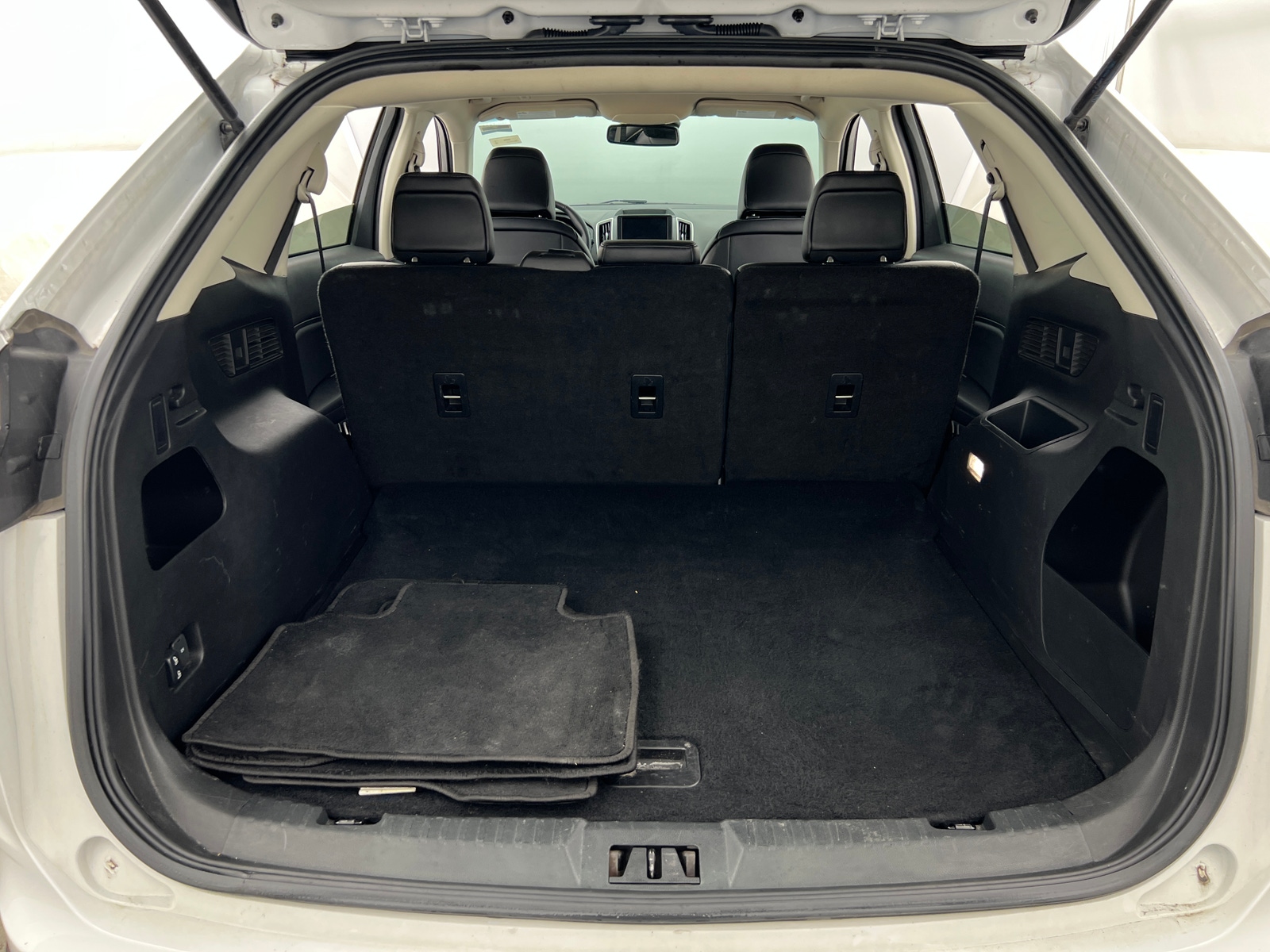 Thumbnail: 2024 Ford Edge - 6