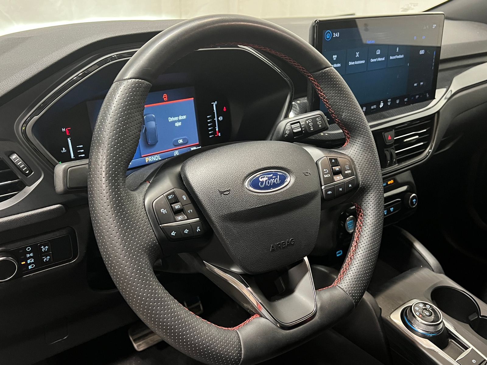 Thumbnail: 2023 Ford Escape - 5