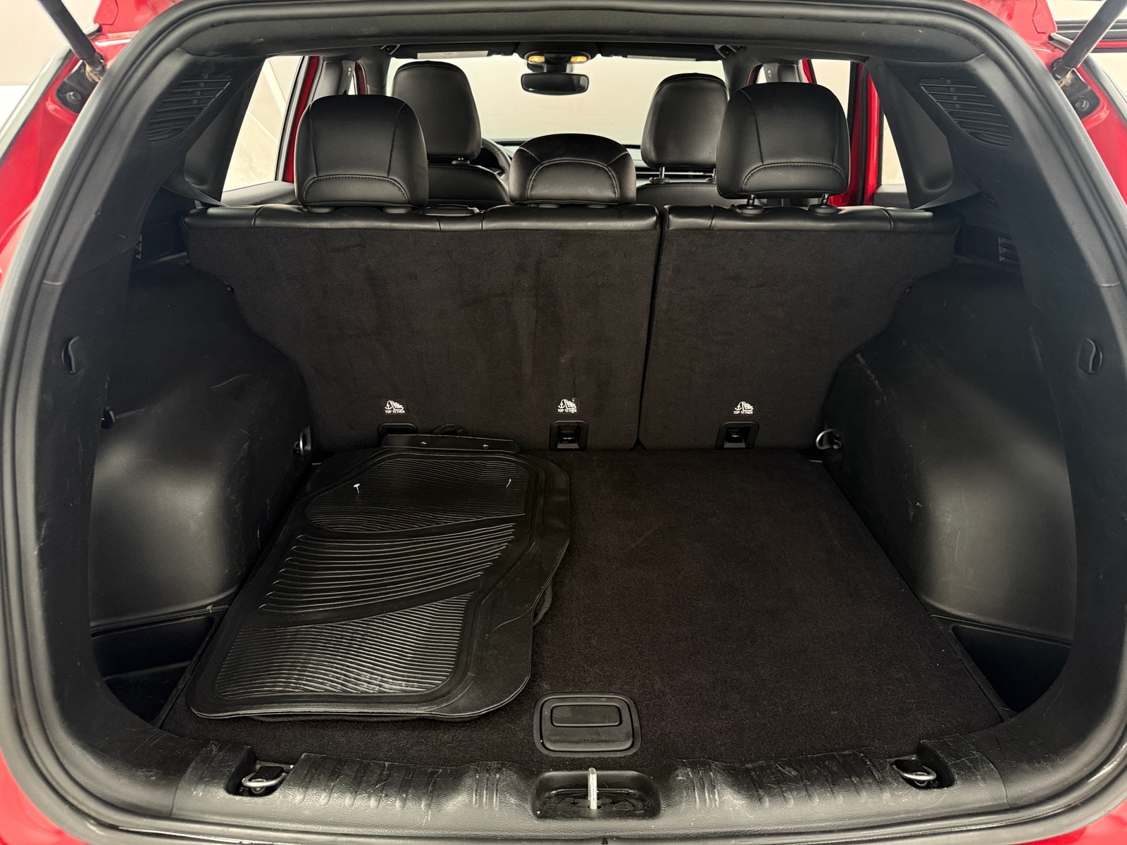 Thumbnail: 2023 Jeep Compass - 6