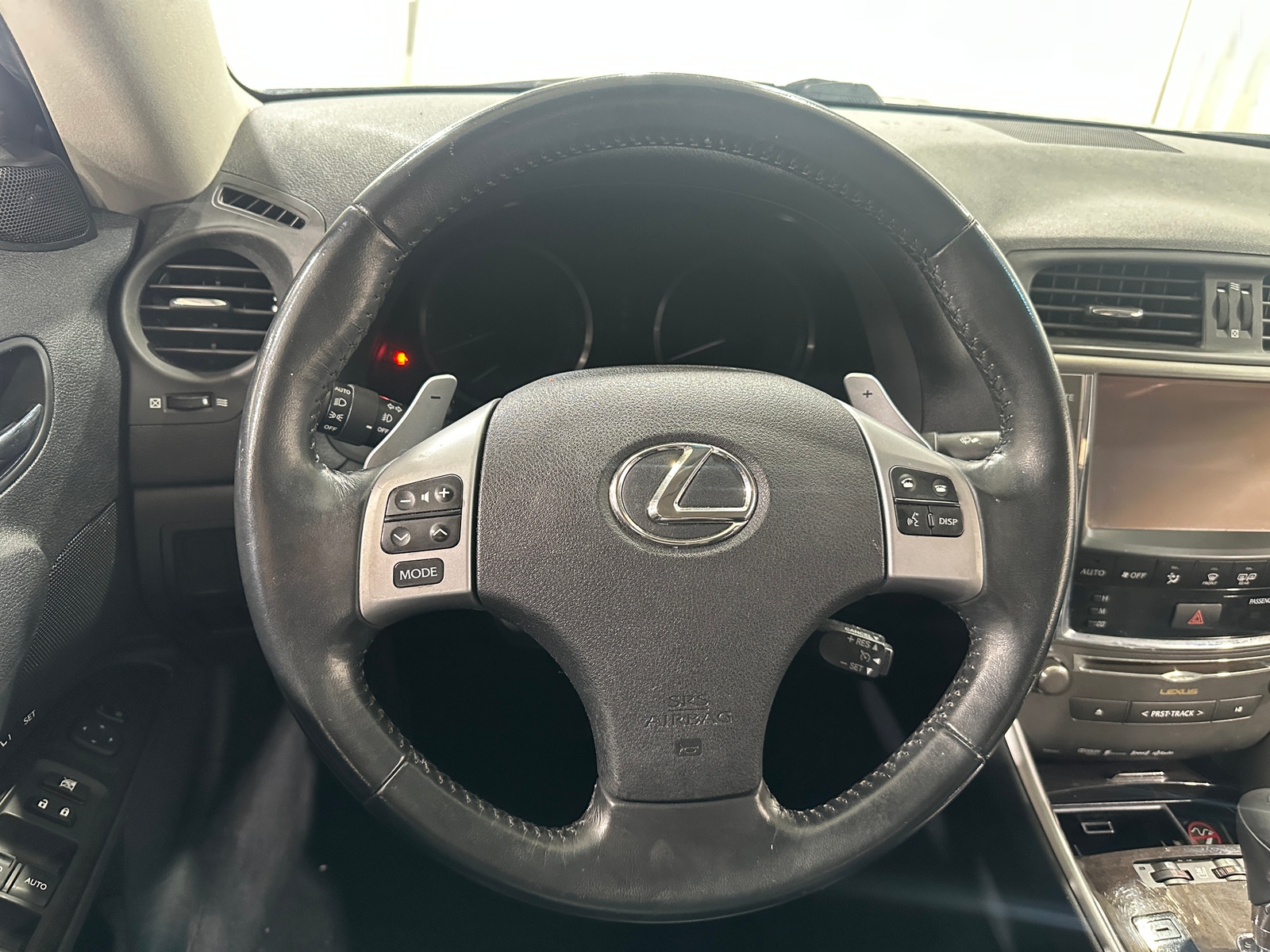 Thumbnail: 2015 Lexus IS - 4