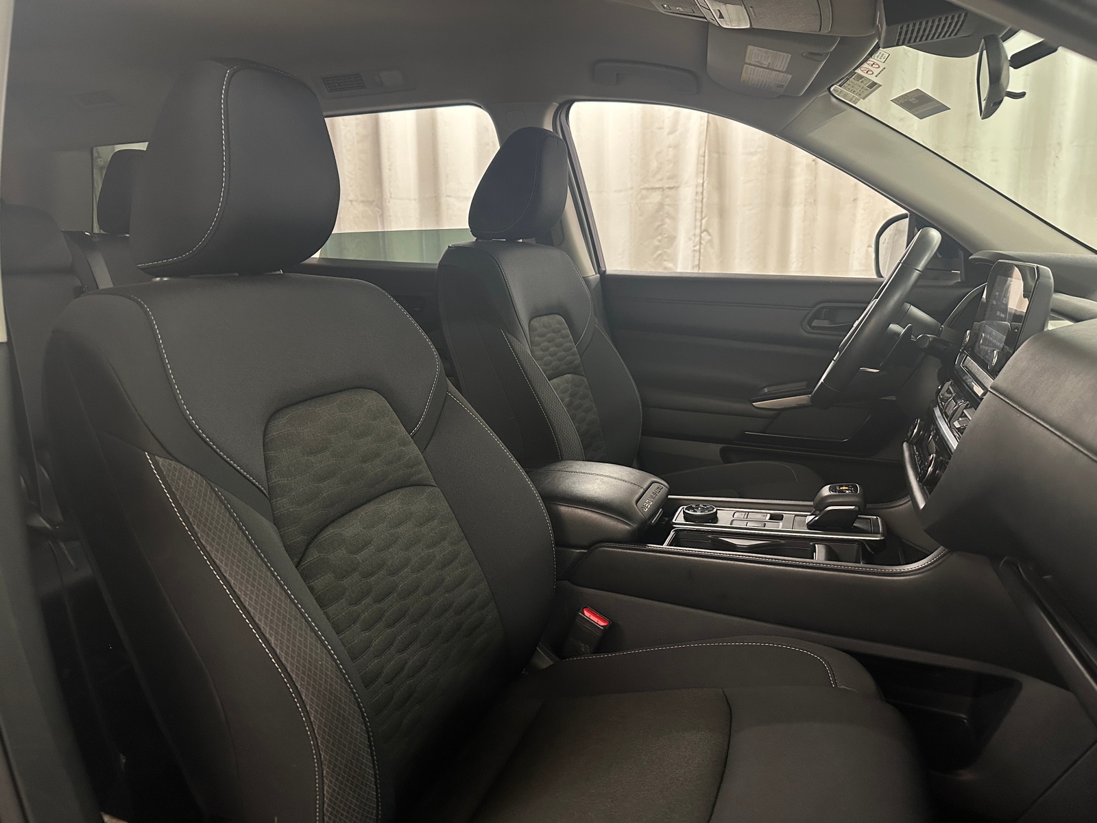 Thumbnail: 2025 Nissan Pathfinder - 2