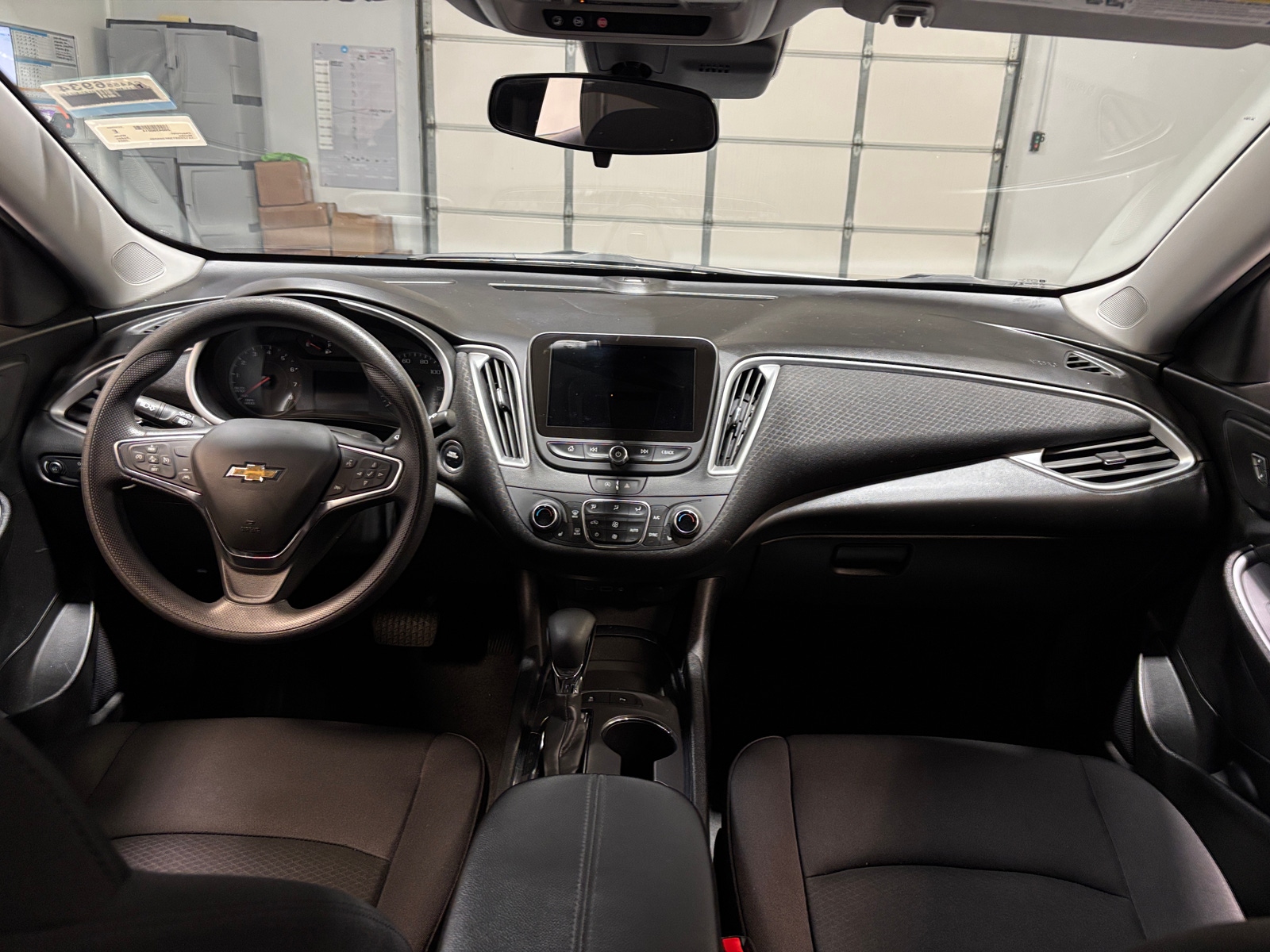 Thumbnail: 2024 Chevrolet Malibu - 3