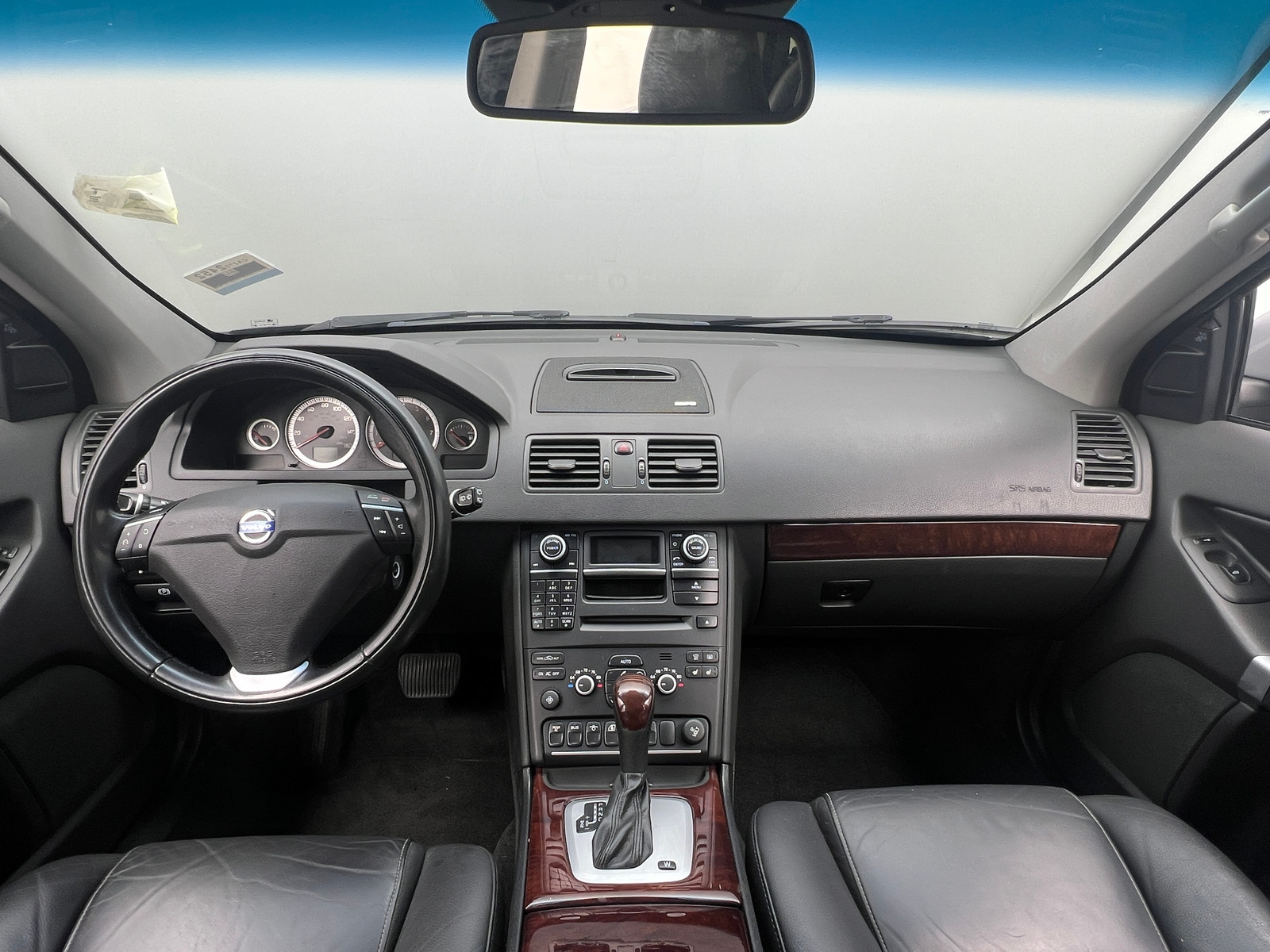 Thumbnail: 2014 Volvo XC90 - 2