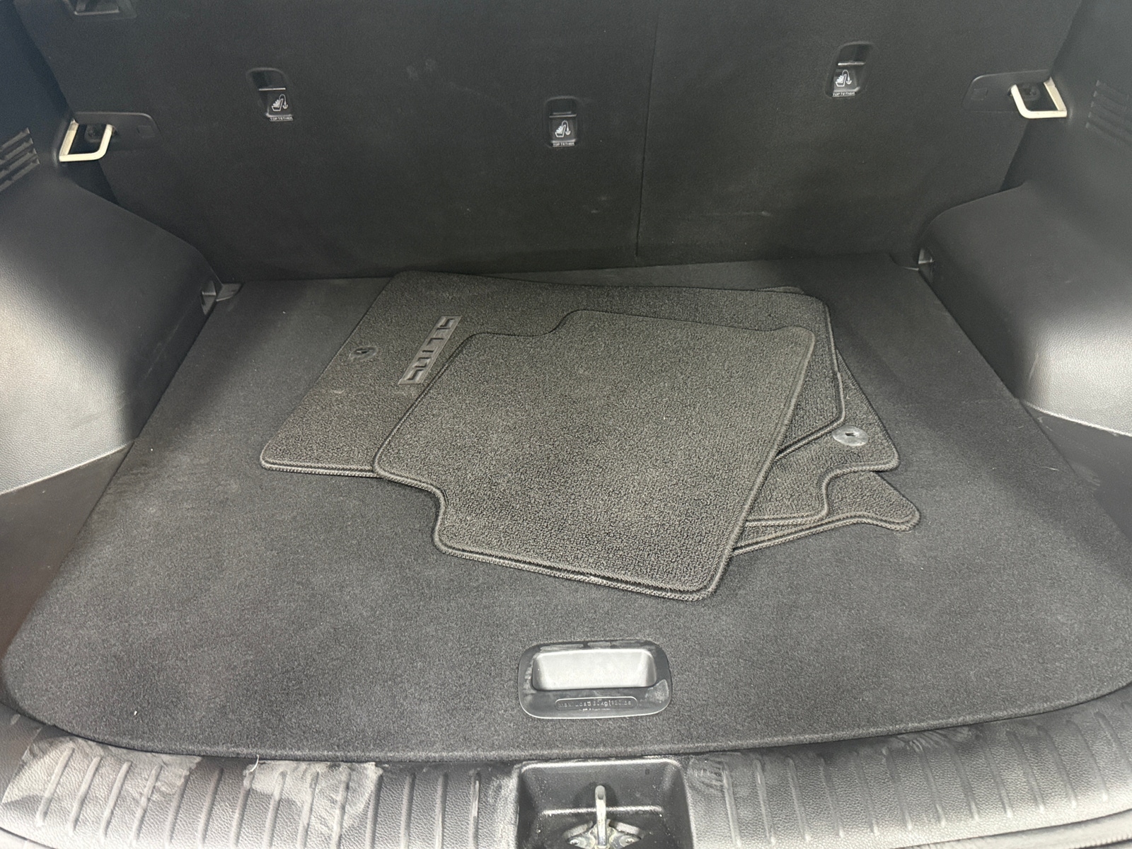 Thumbnail: 2024 Kia Seltos - 6