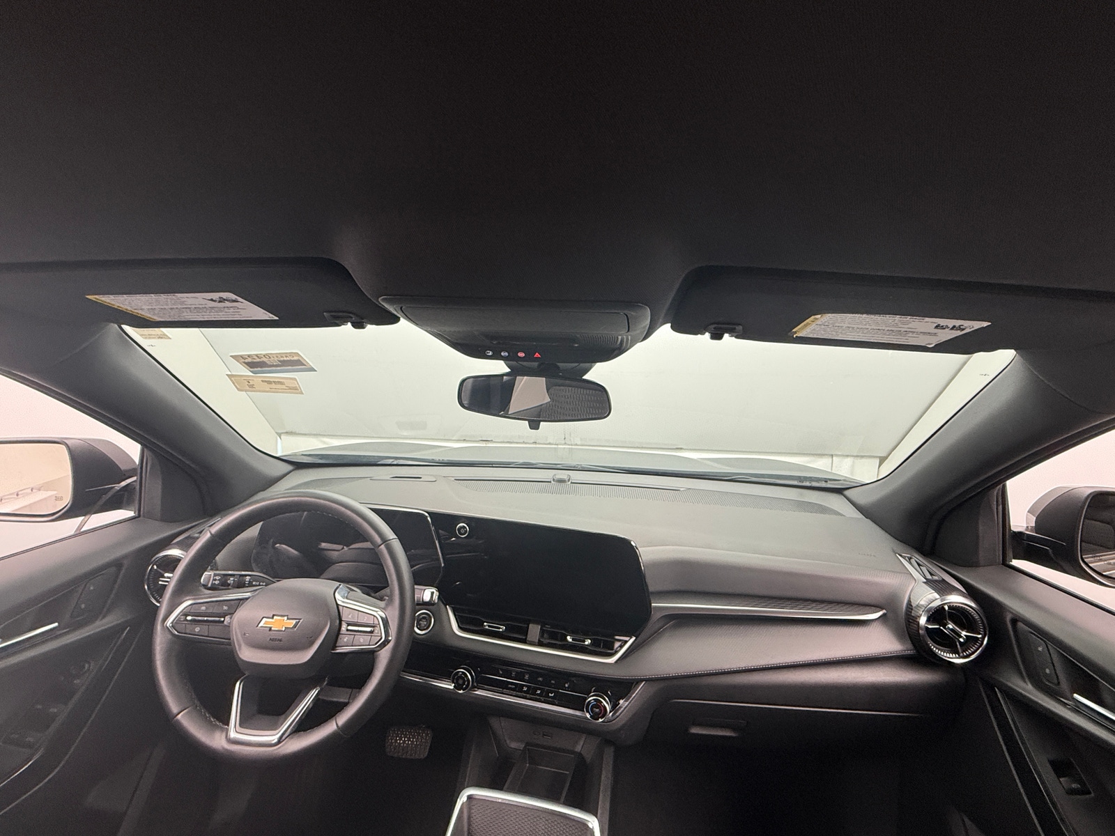 Thumbnail: 2025 Chevrolet Equinox - 3