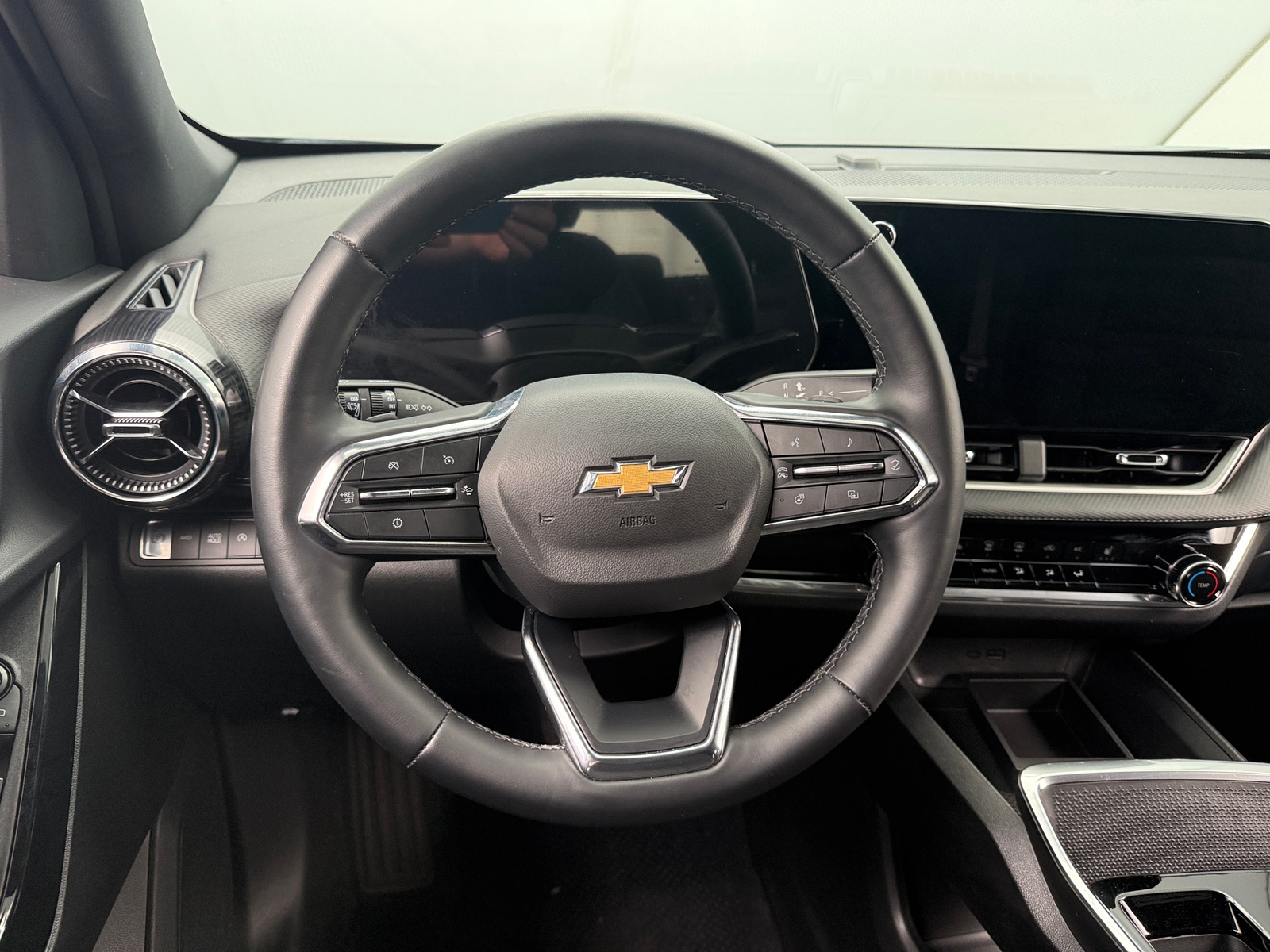 Thumbnail: 2025 Chevrolet Equinox - 5