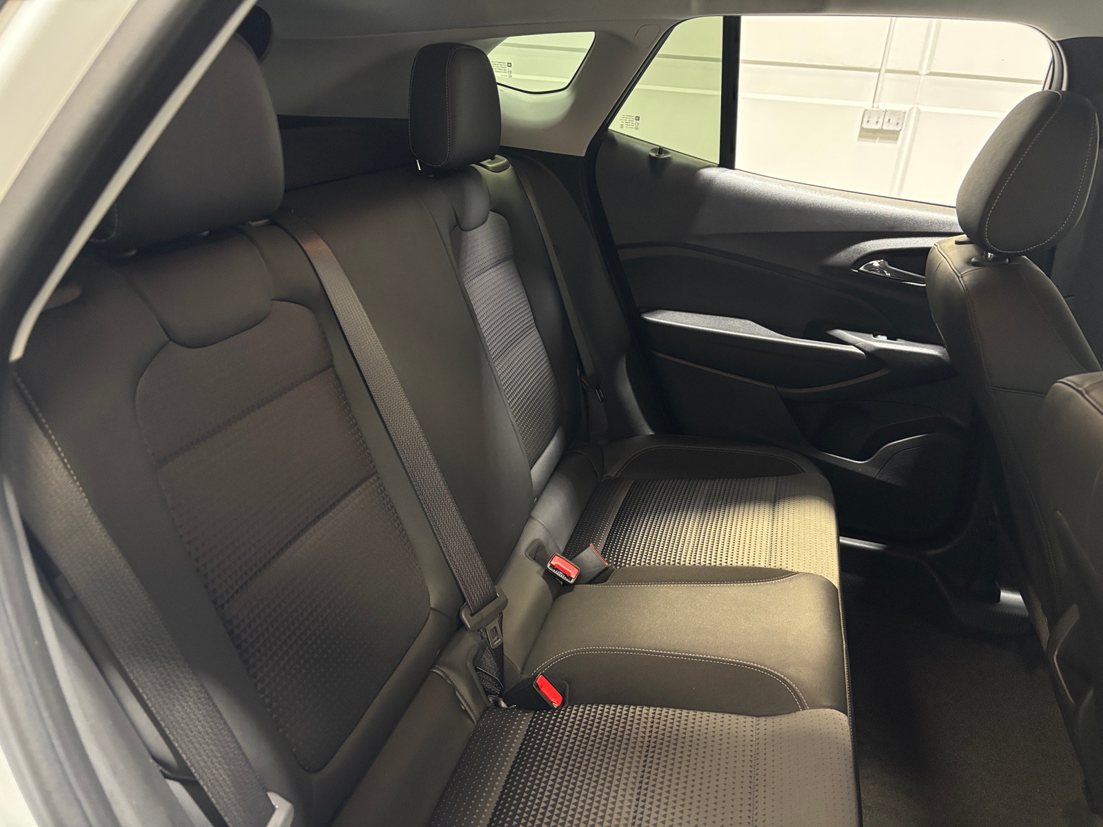 Thumbnail: 2025 Chevrolet Trax - 6