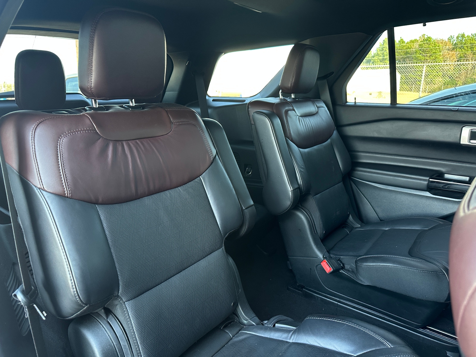 Thumbnail: 2022 Ford Explorer - 5